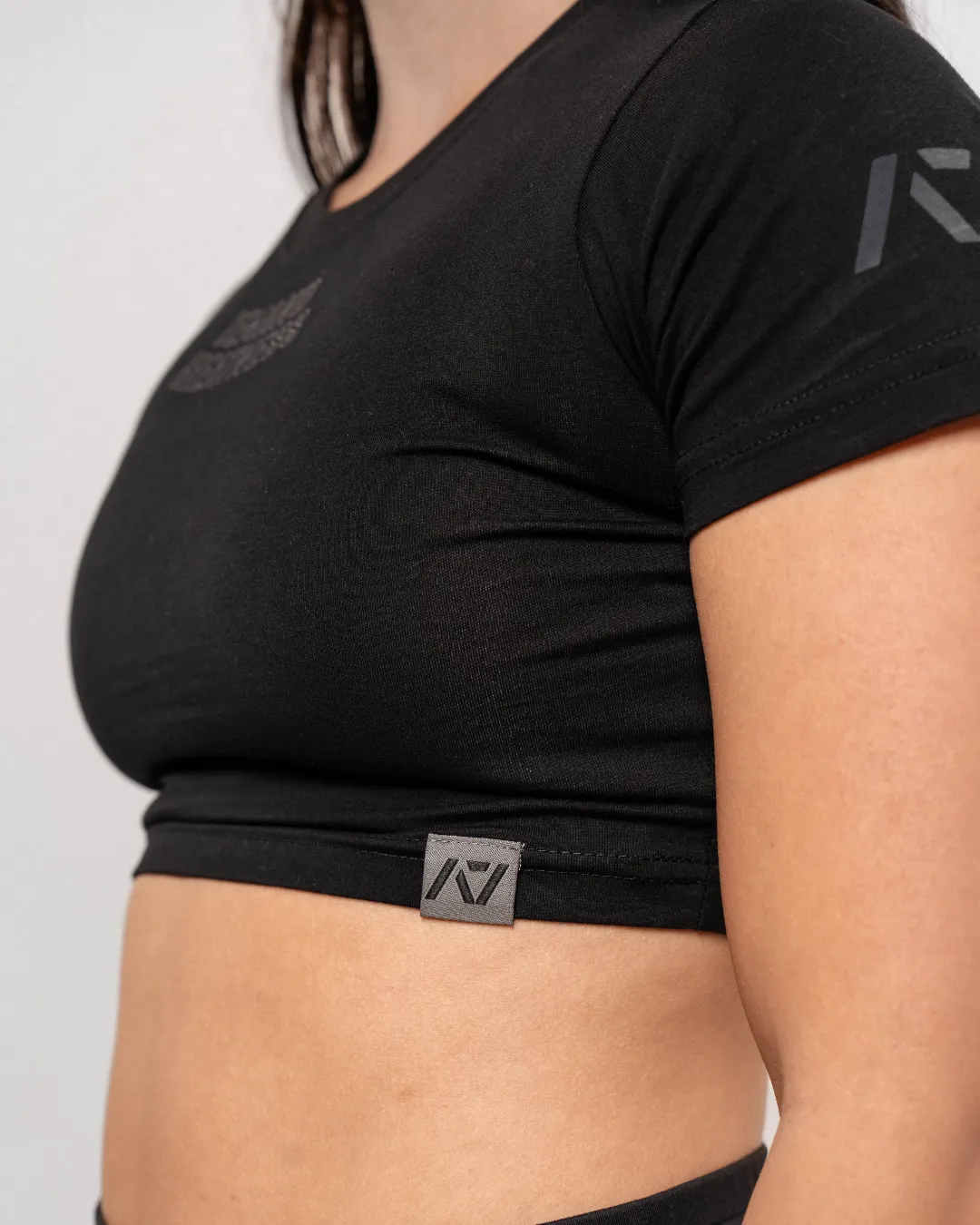 2025AS - Demand Greatness True-Fit Women's Meet Crop - Shadow Stone/Stealth