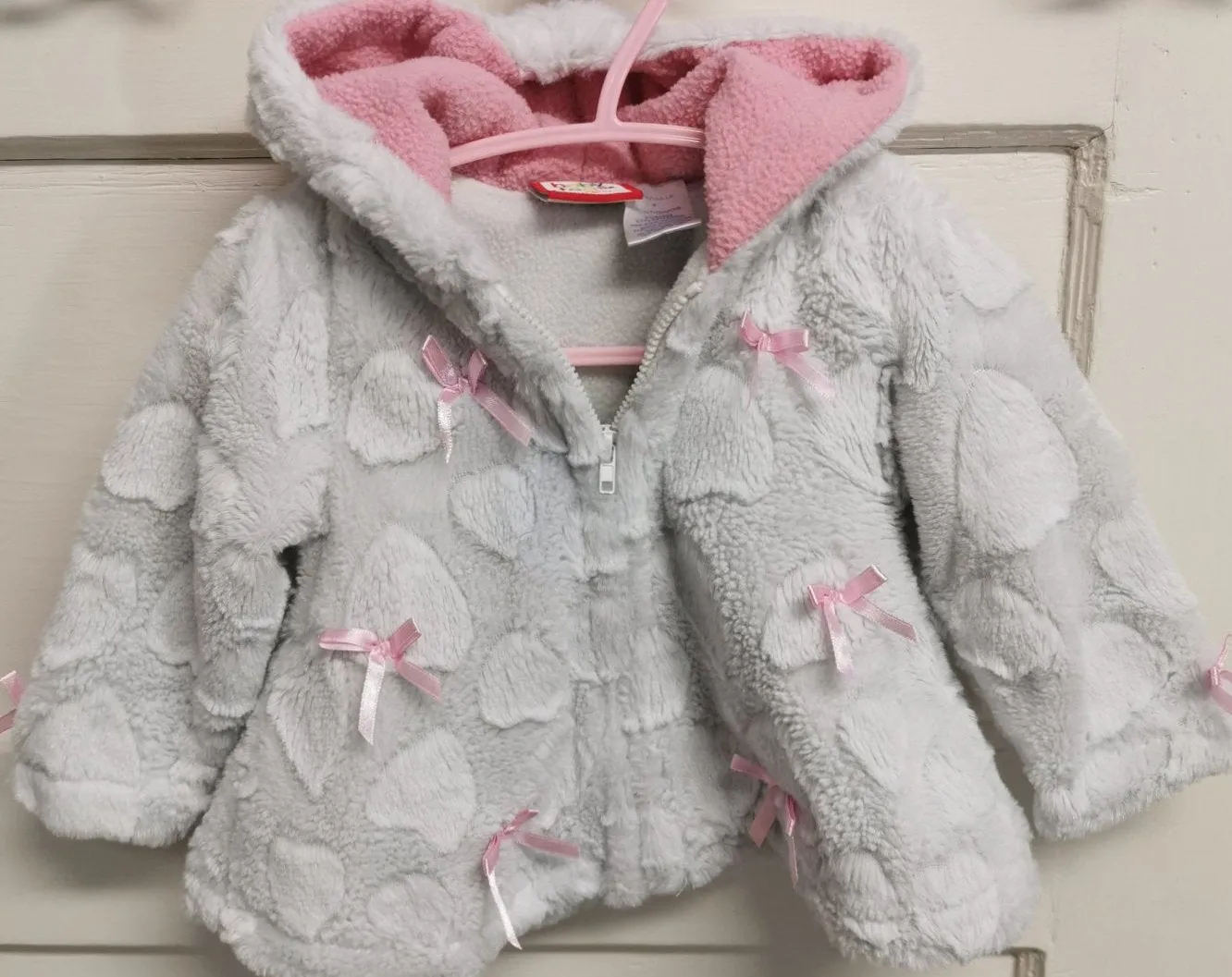 BABY GIRL SIZE 9 MONTHS - BABY TOGS, Soft / Plush Fleece, Hooded Jacket VGUC B28