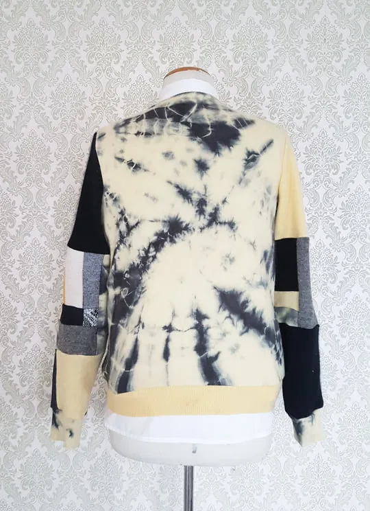Black Butter Tie Dye Pullover - MEDIUM