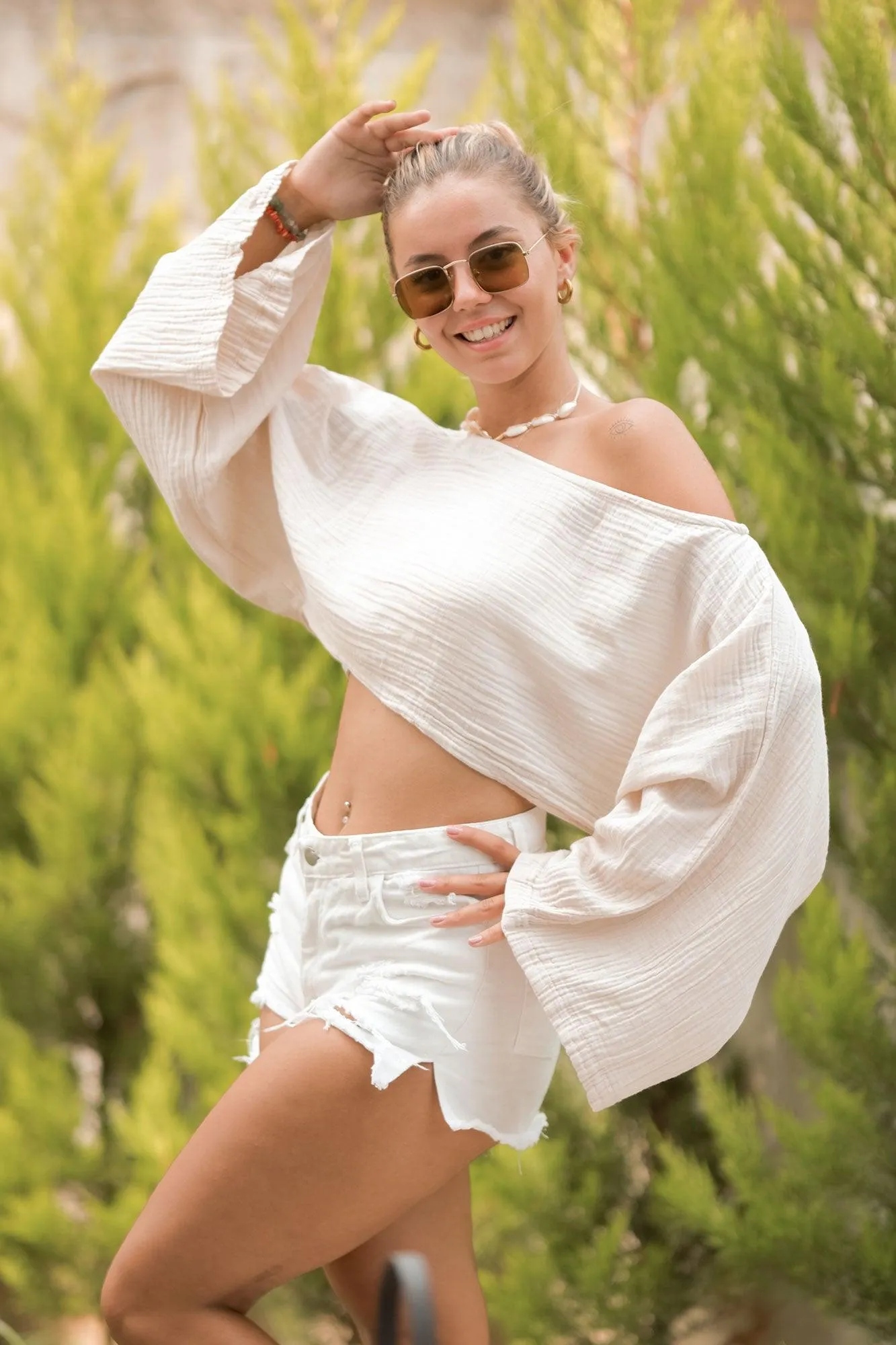 Black Off Shoulder Long Sleeve Crop Top