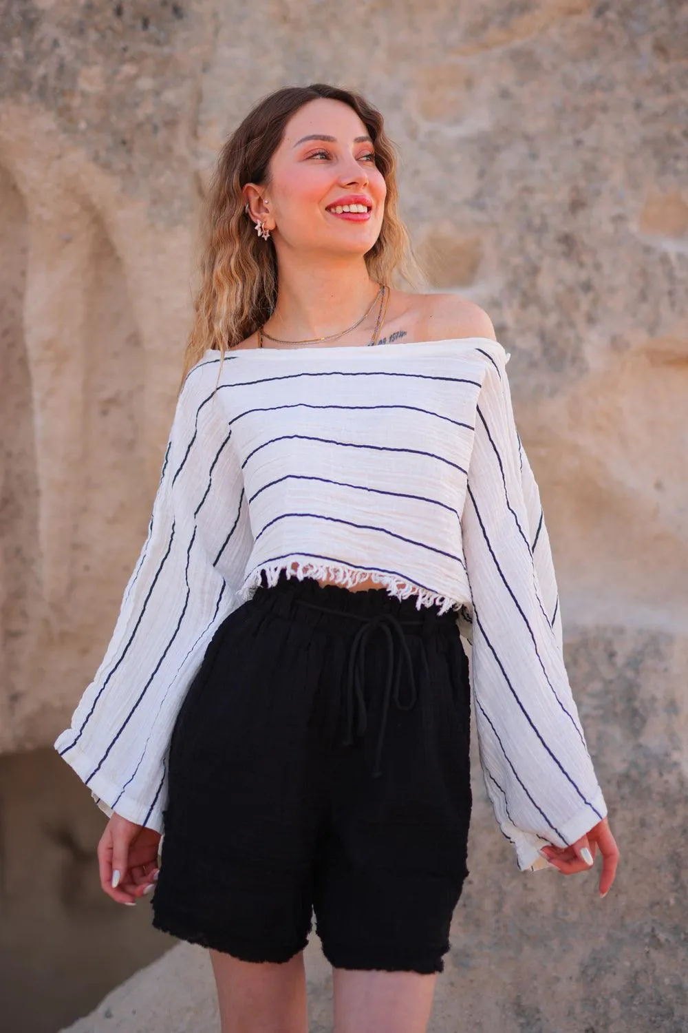 Black Off Shoulder Long Sleeve Crop Top