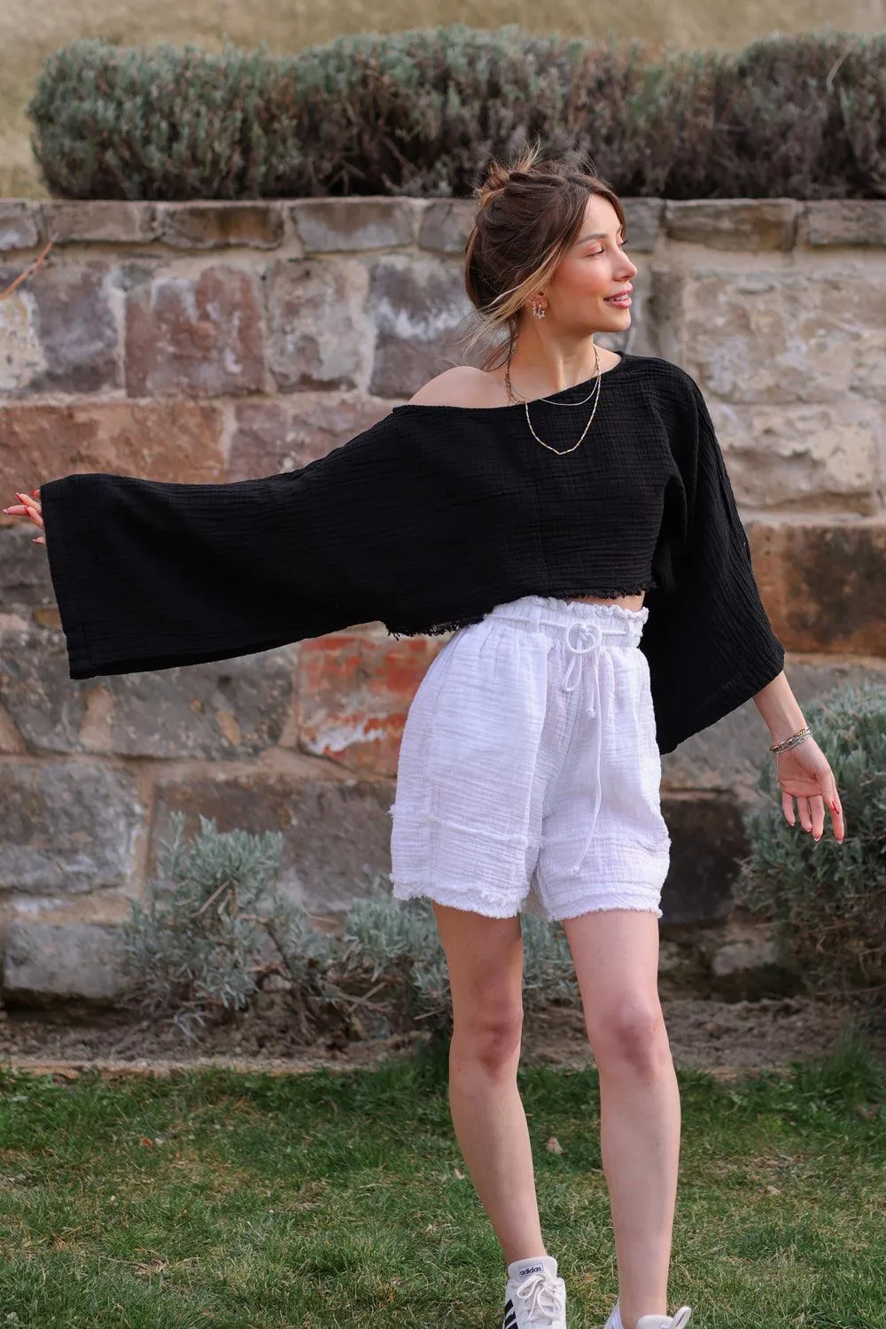 Black Off Shoulder Long Sleeve Crop Top