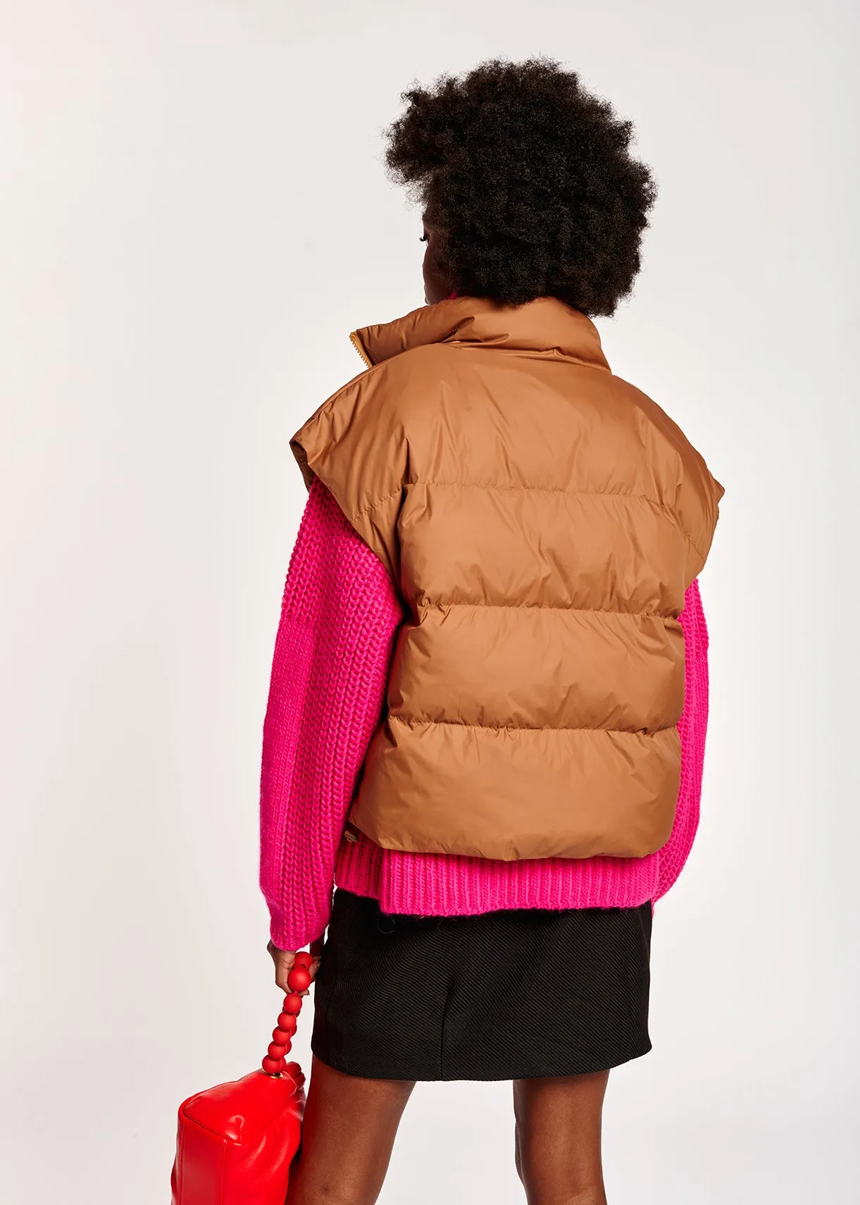 Brown sleeveless puffer jacket