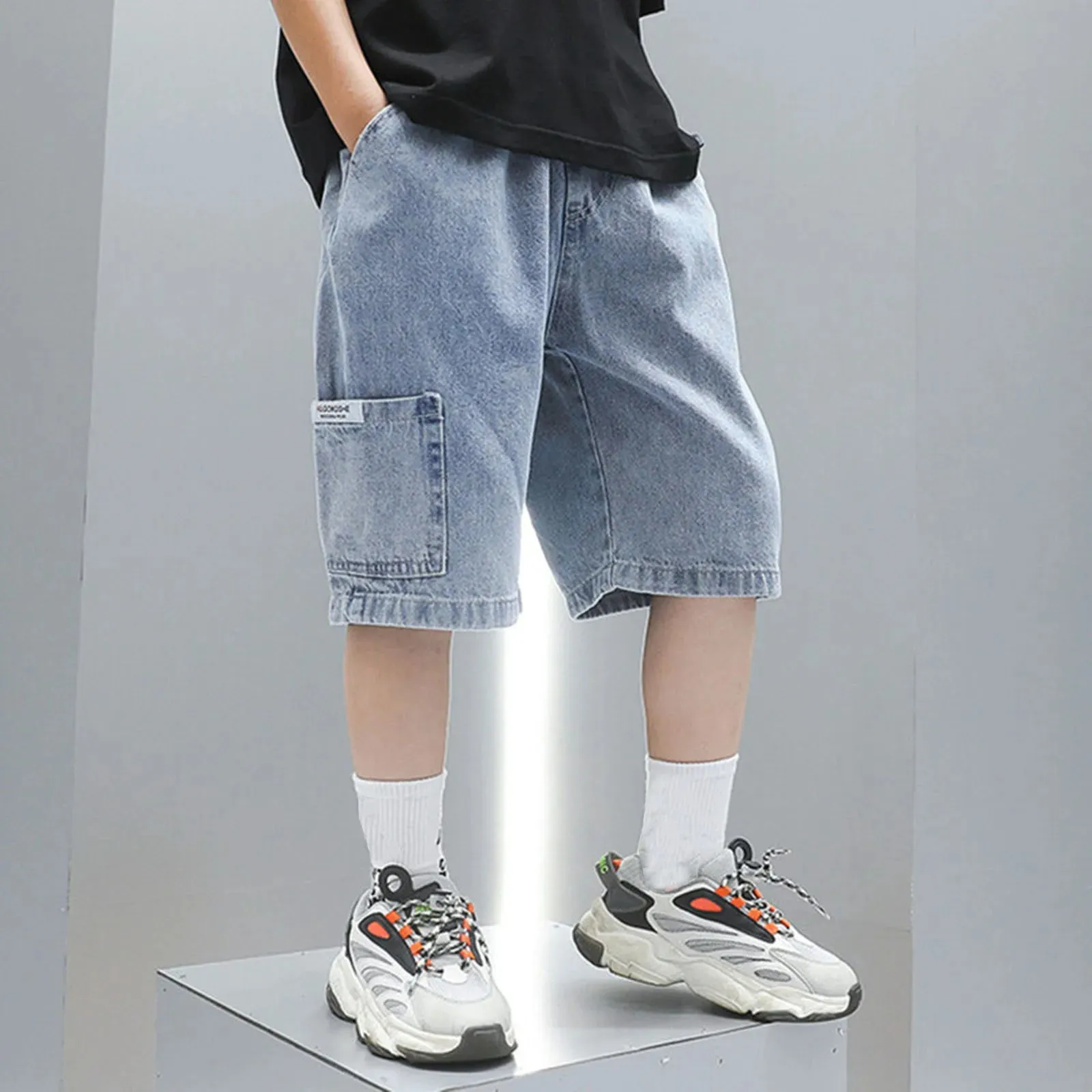 Classic Pocket Denim Shorts