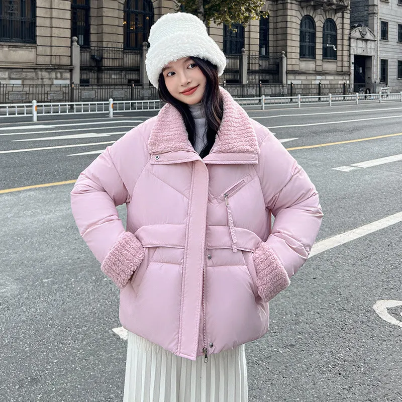 Cozy Short Puffer Jacket Featuring Knit Sleeves and a Unique Collar