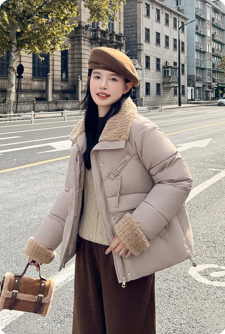 Cozy Short Puffer Jacket Featuring Knit Sleeves and a Unique Collar
