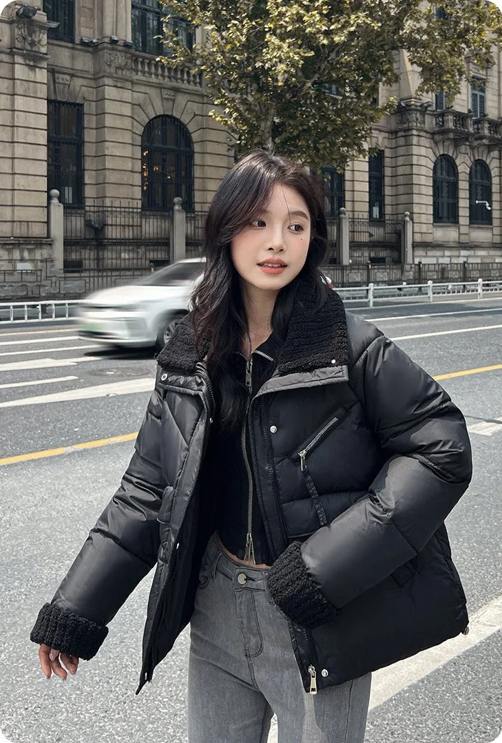 Cozy Short Puffer Jacket Featuring Knit Sleeves and a Unique Collar
