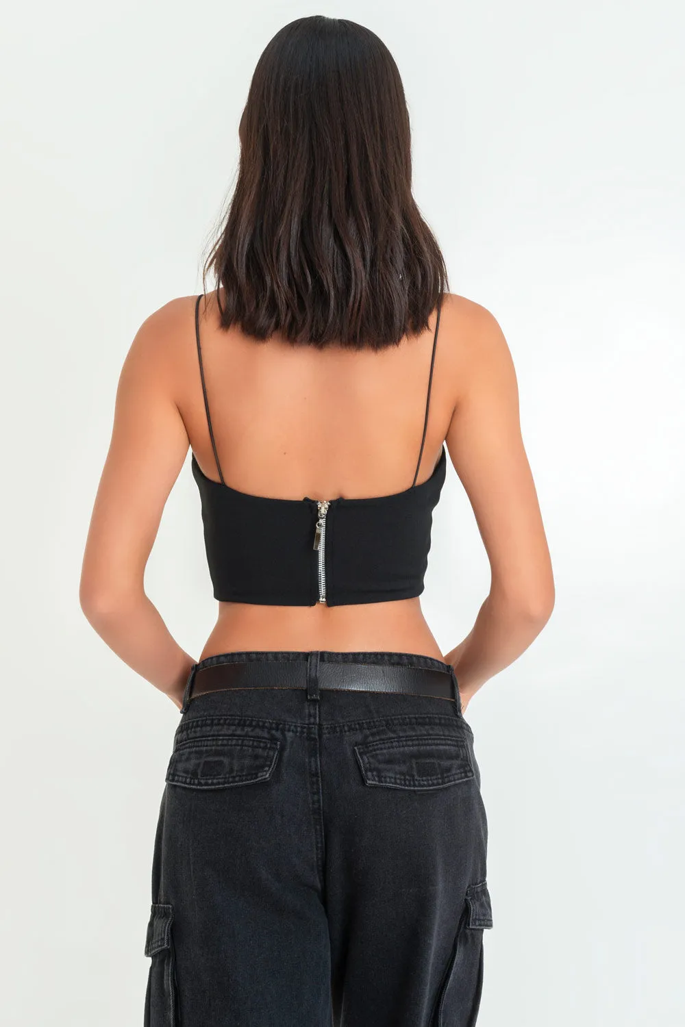 Crop top tirantes escote diagonal