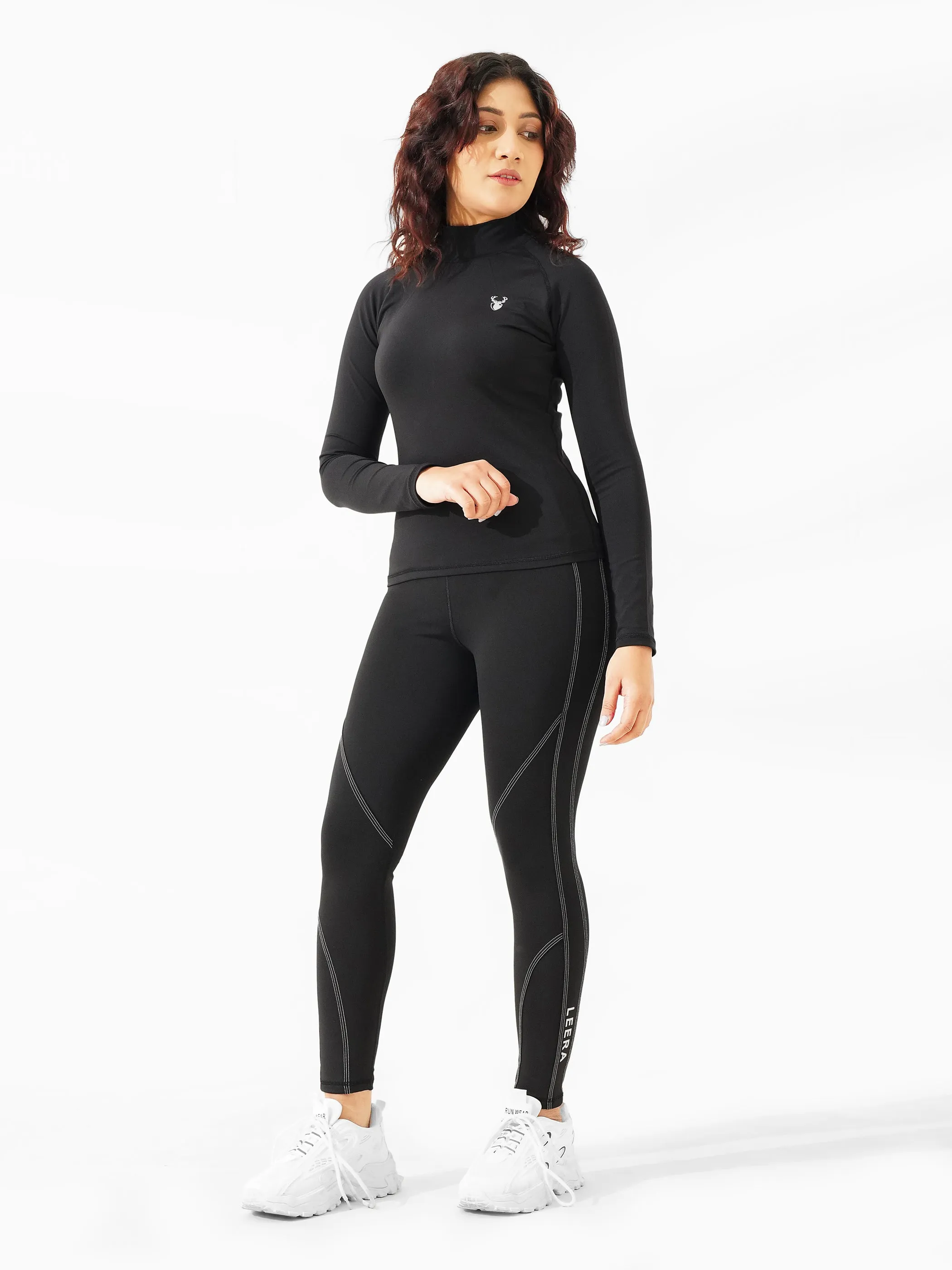 Essential Looper Legging in Black
