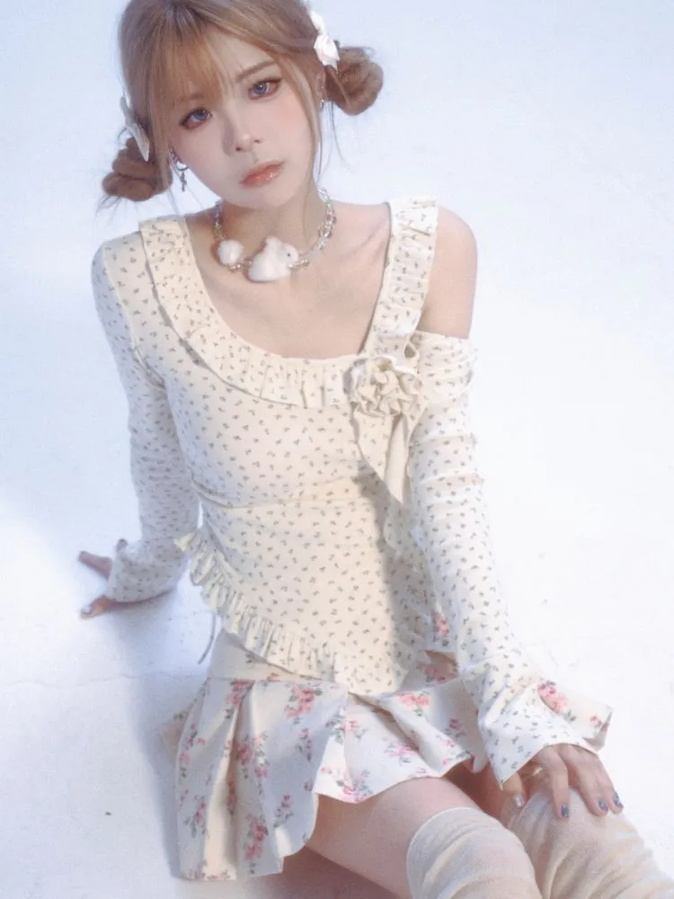 floral lace off-shoulder T-shirt