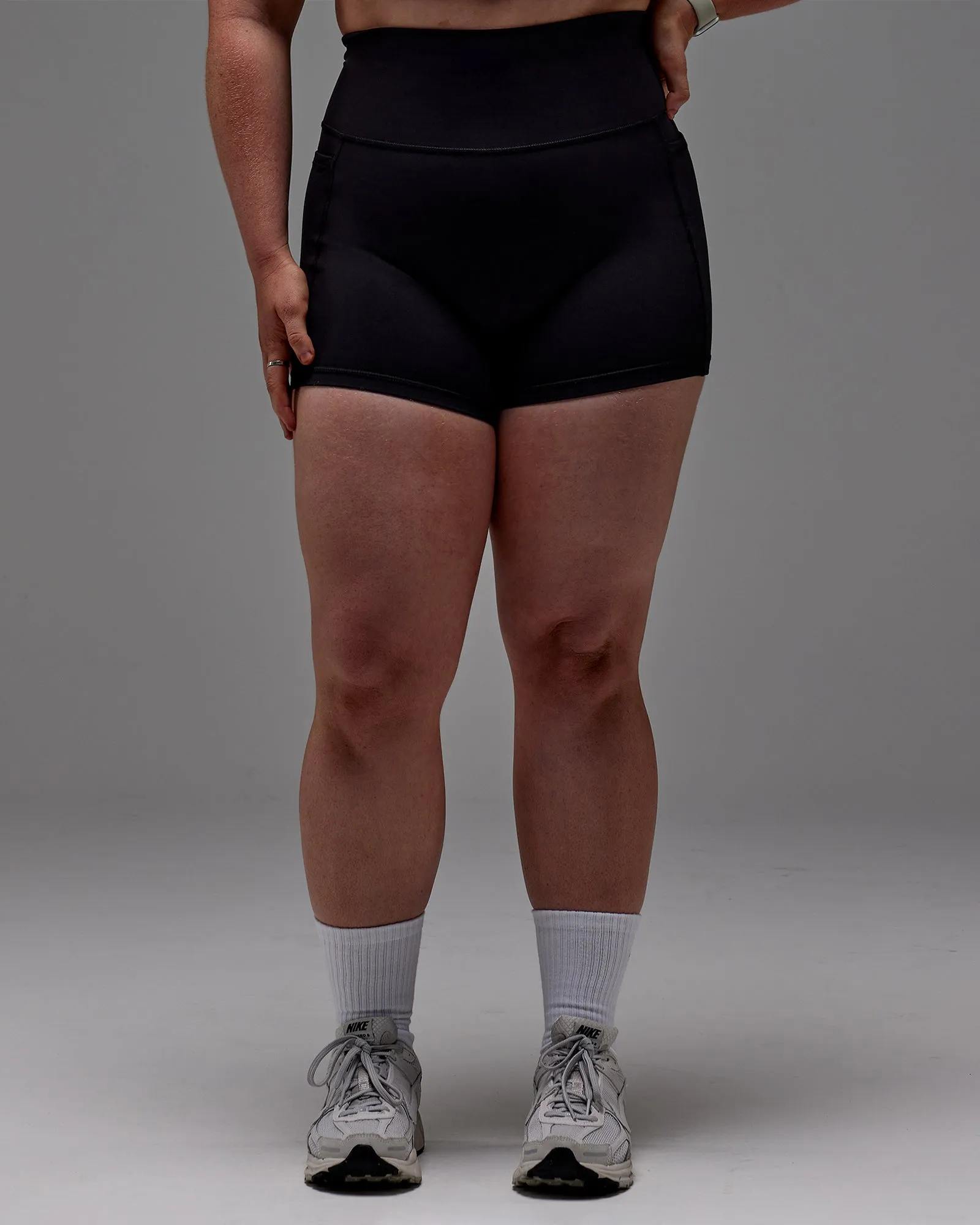Fusion X-Short Tight With Pockets - Black