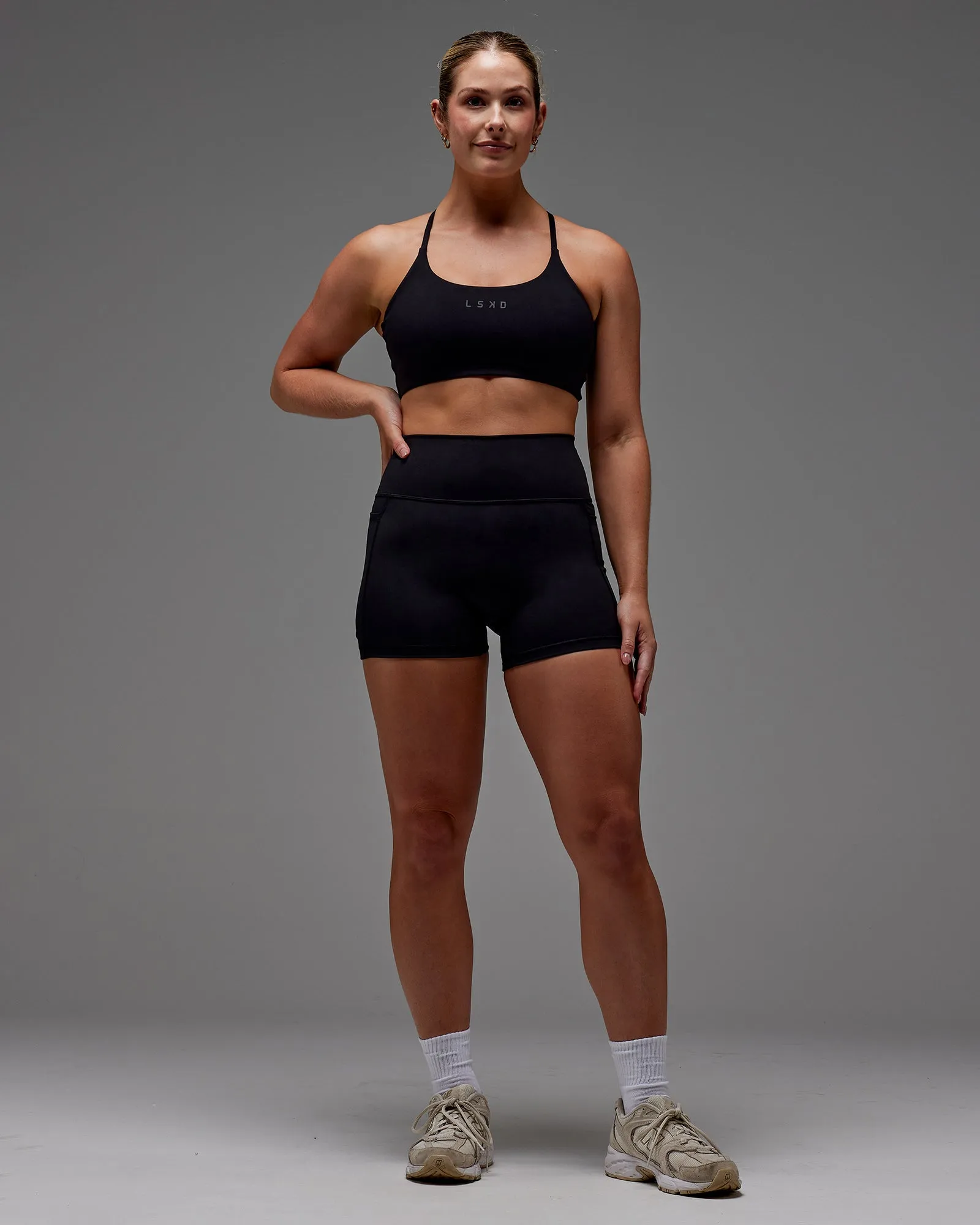 Fusion X-Short Tight With Pockets - Black