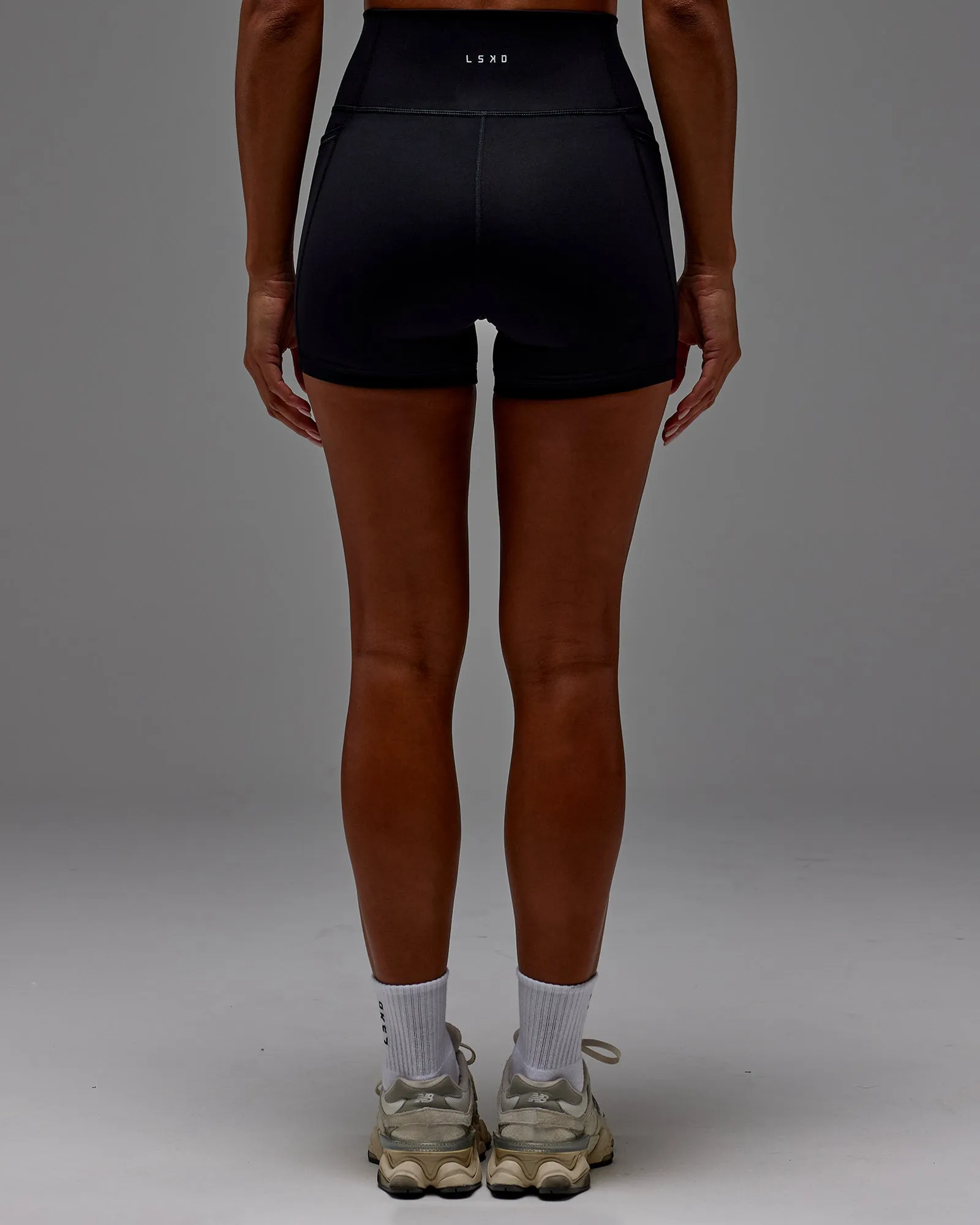 Fusion X-Short Tight With Pockets - Black