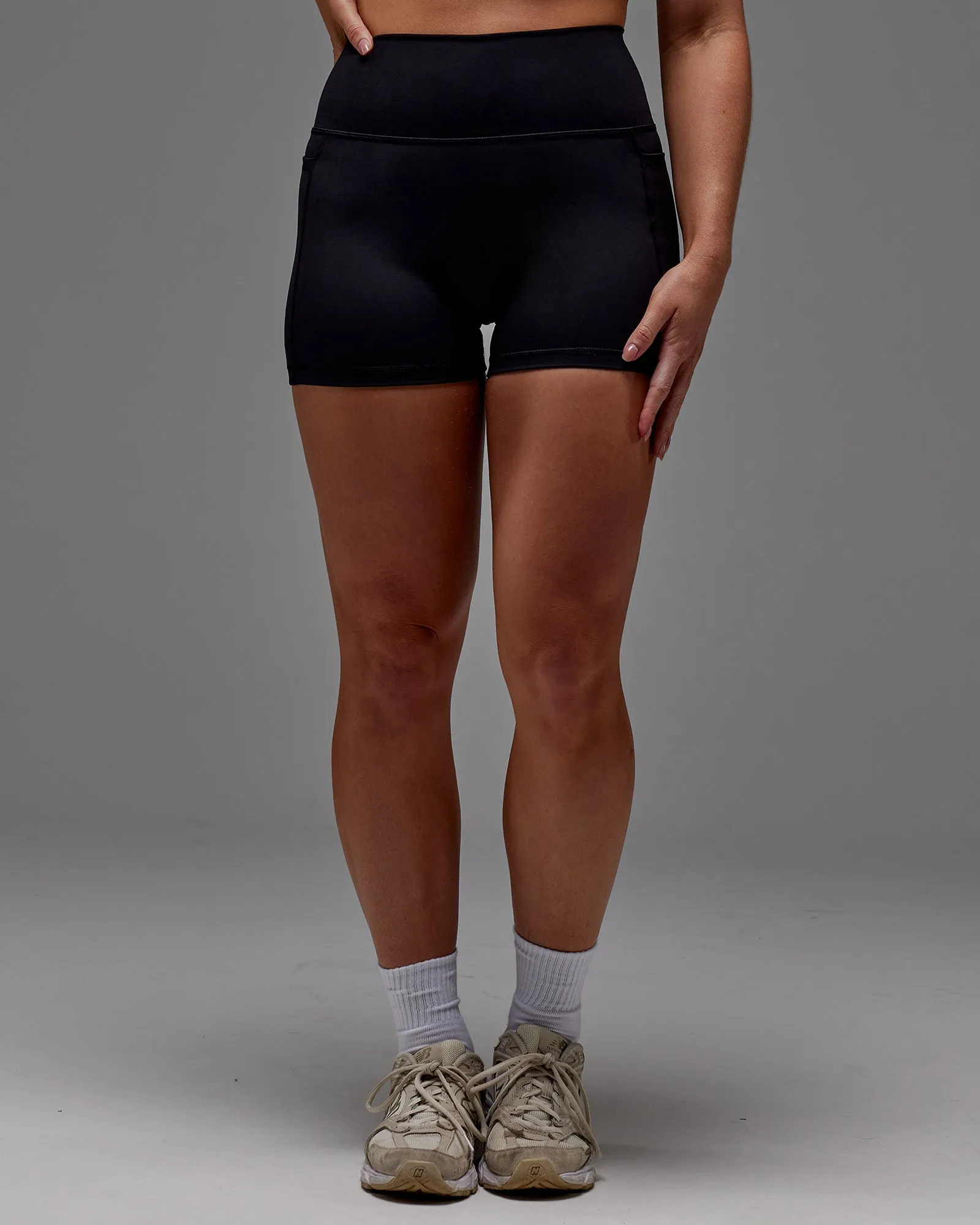 Fusion X-Short Tight With Pockets - Black