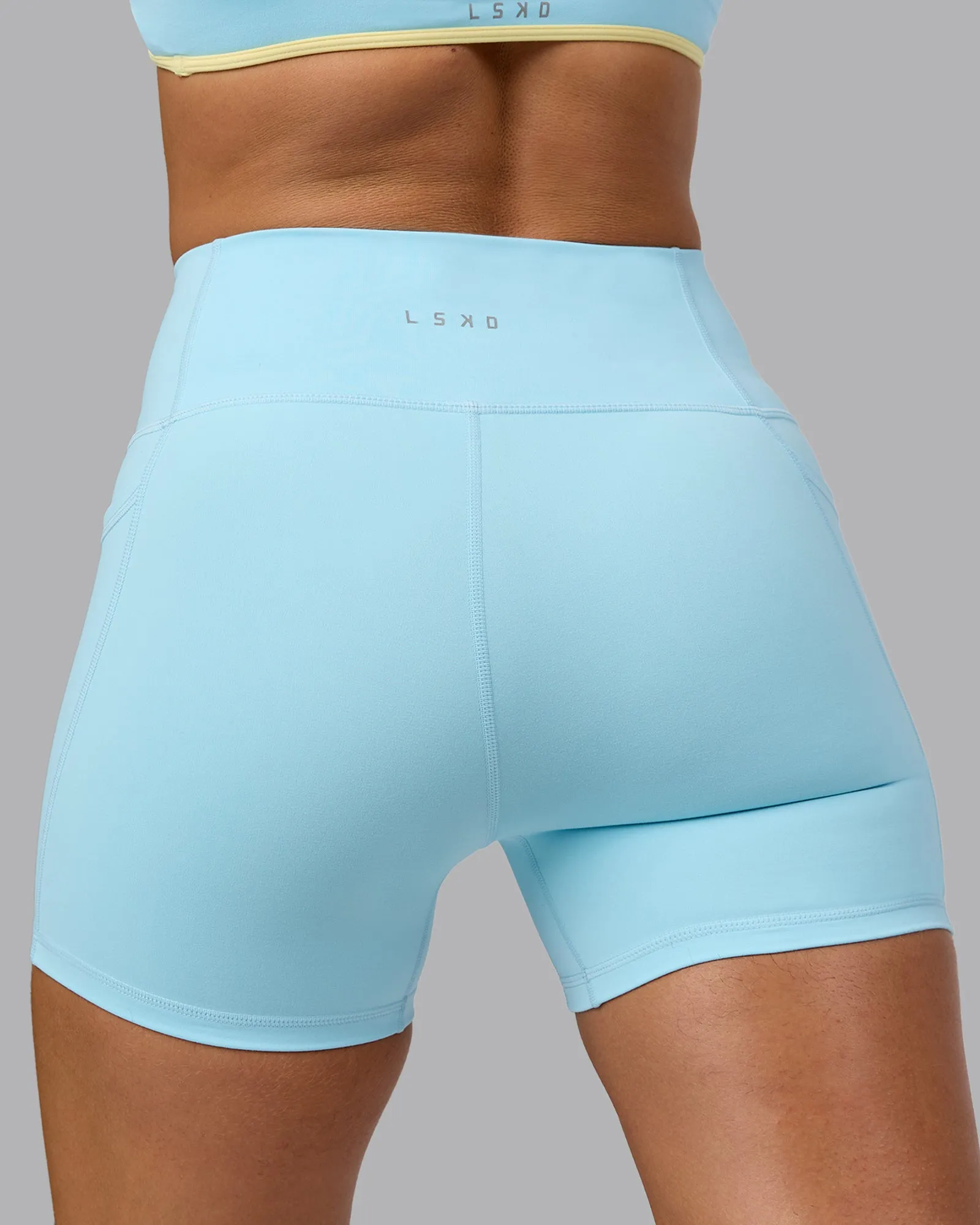 Fusion X-Short Tight With Pockets - Crystal Blue