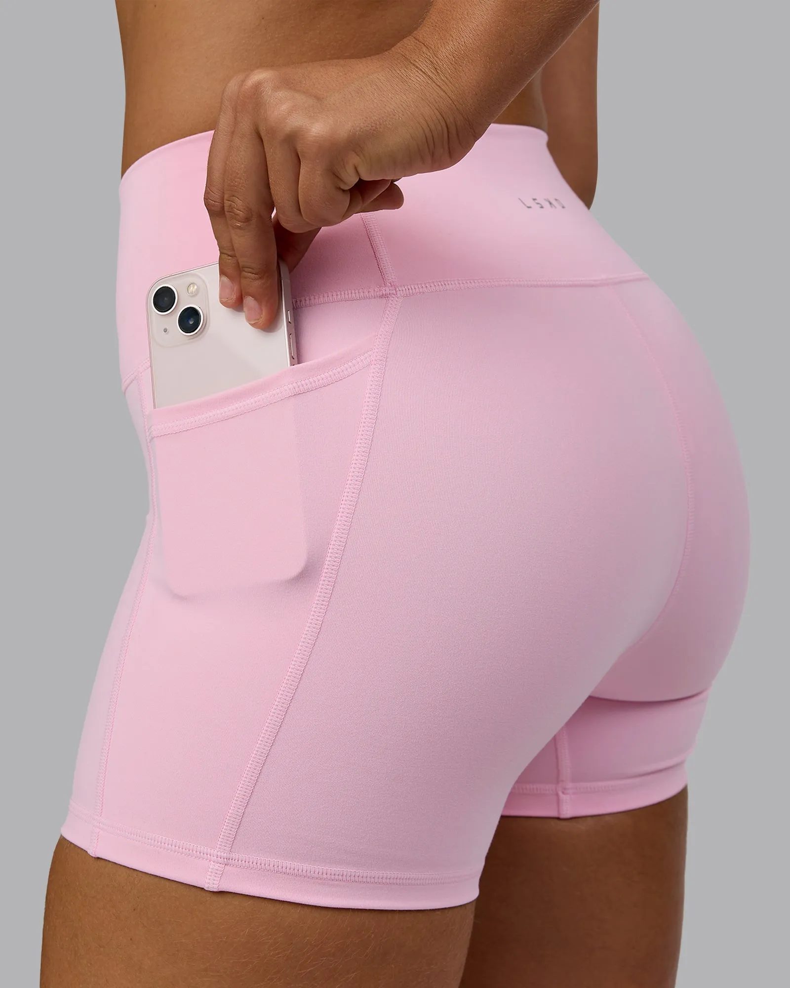 Fusion X-Short Tight With Pockets - Pale Pink