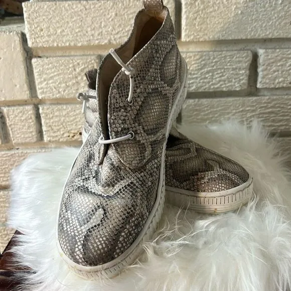 Gabor Snake Skins