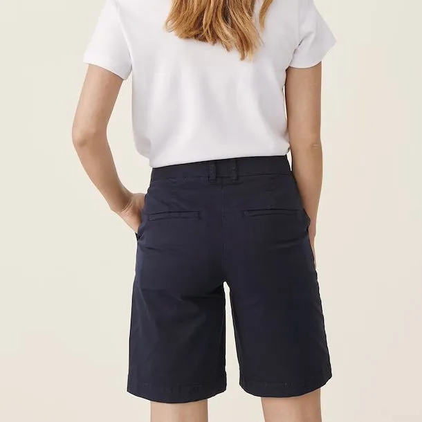 Hanijan Shorts - Navy