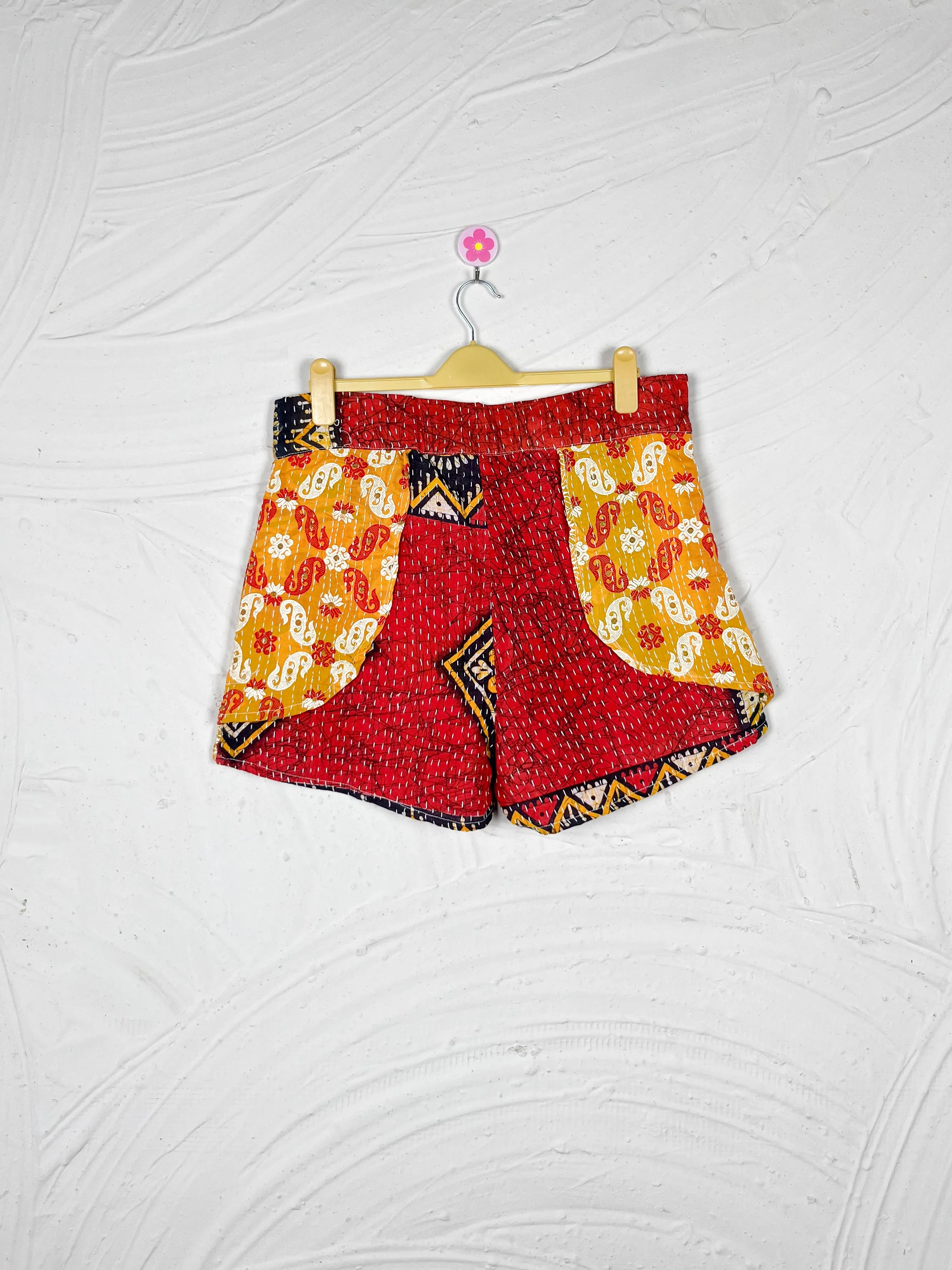 Happy Dance Shorts DCOSSH  M 26
