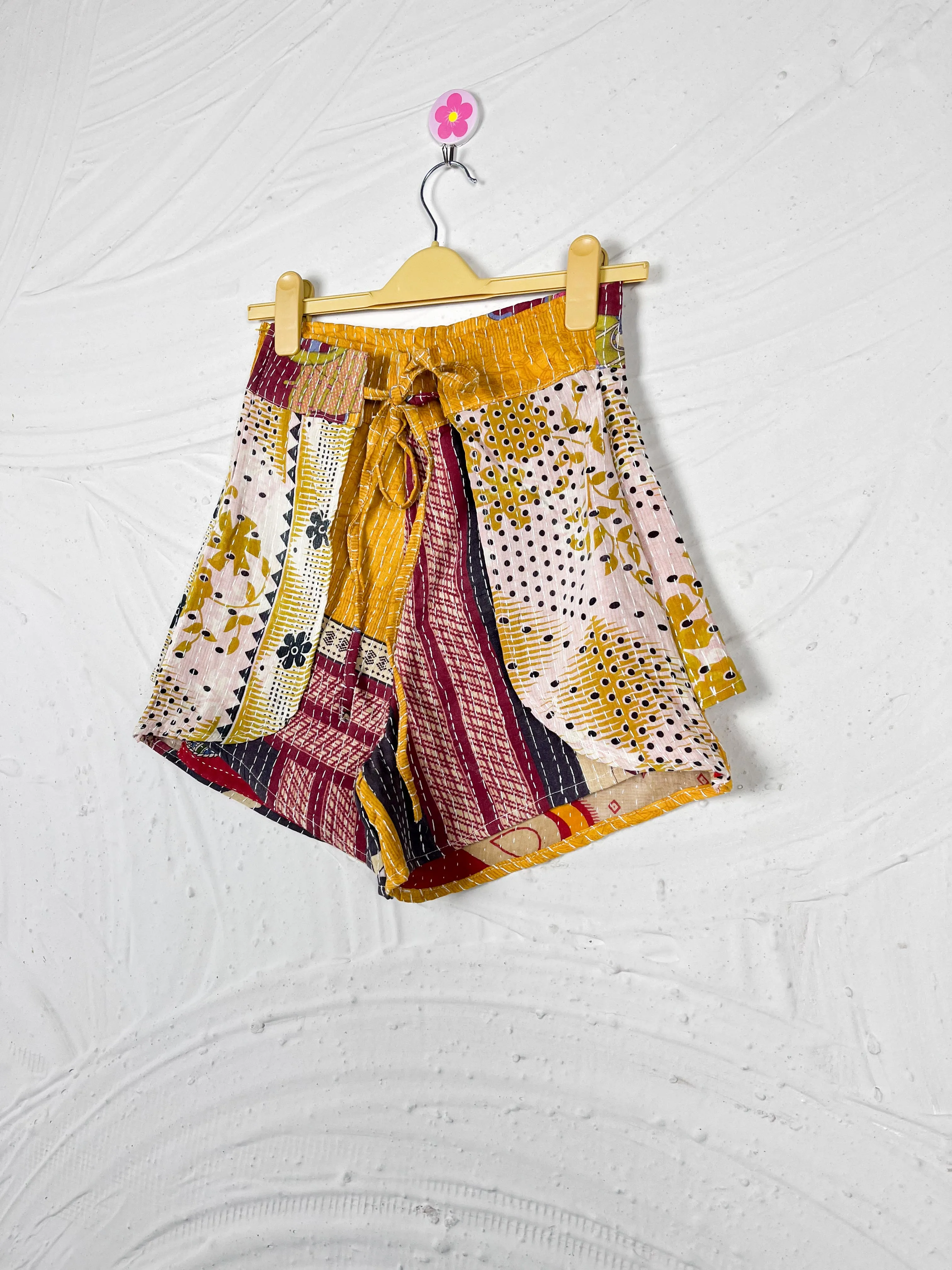 Happy Dance Shorts DCOSSH  S 35