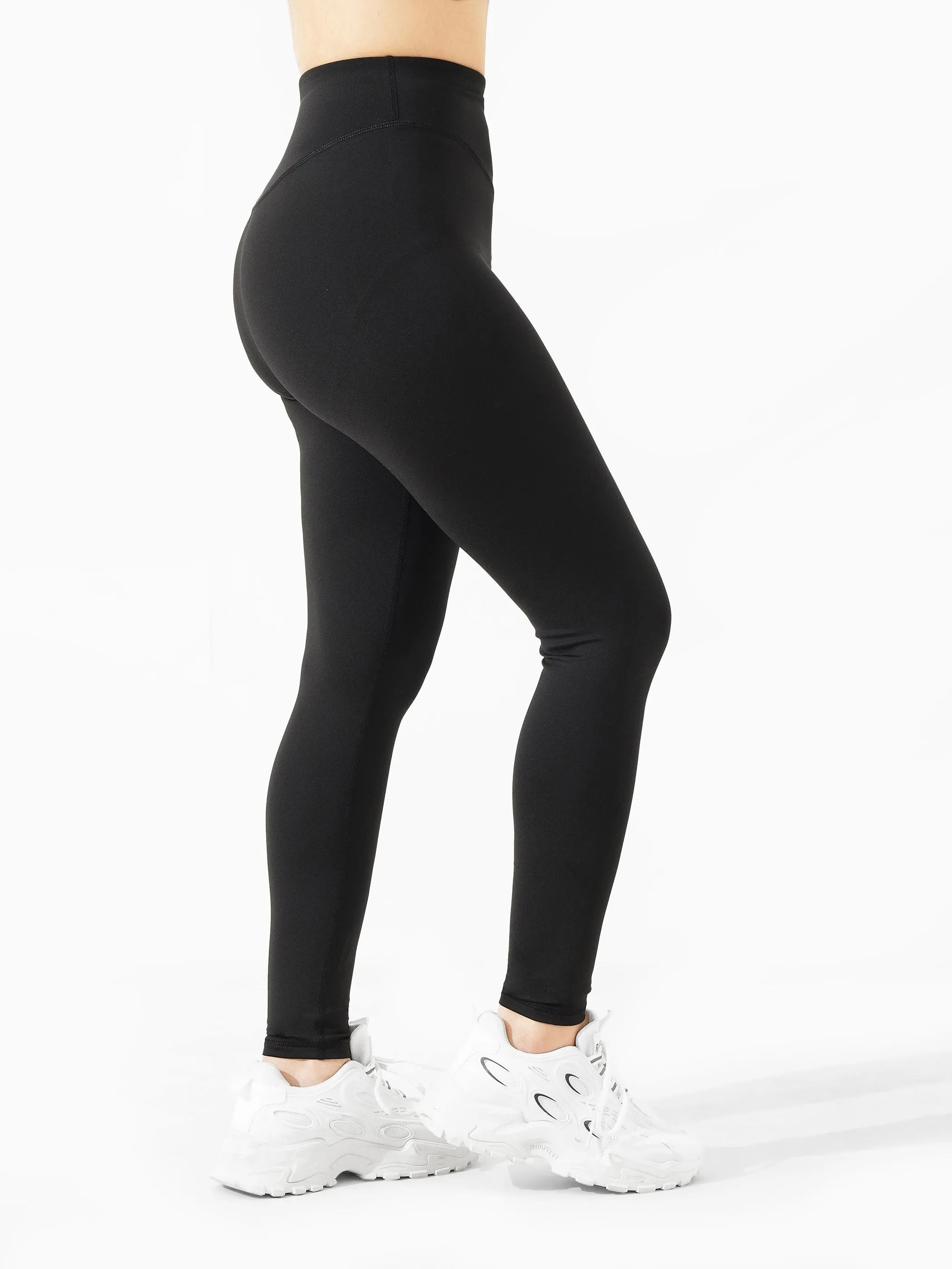 Hyperluxe Curved Legging in Black