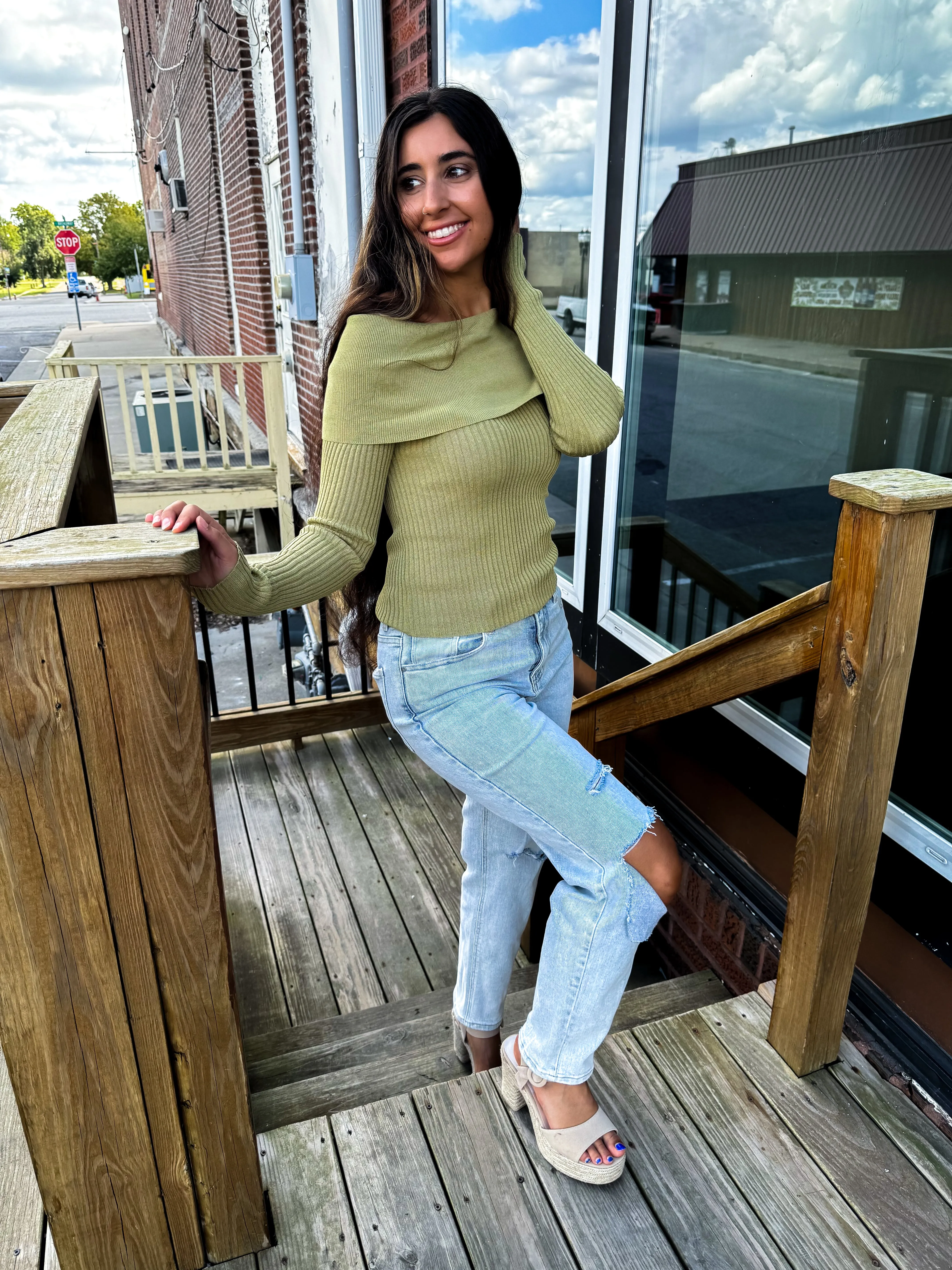 Kari- Ribbed Fold Over Sweater