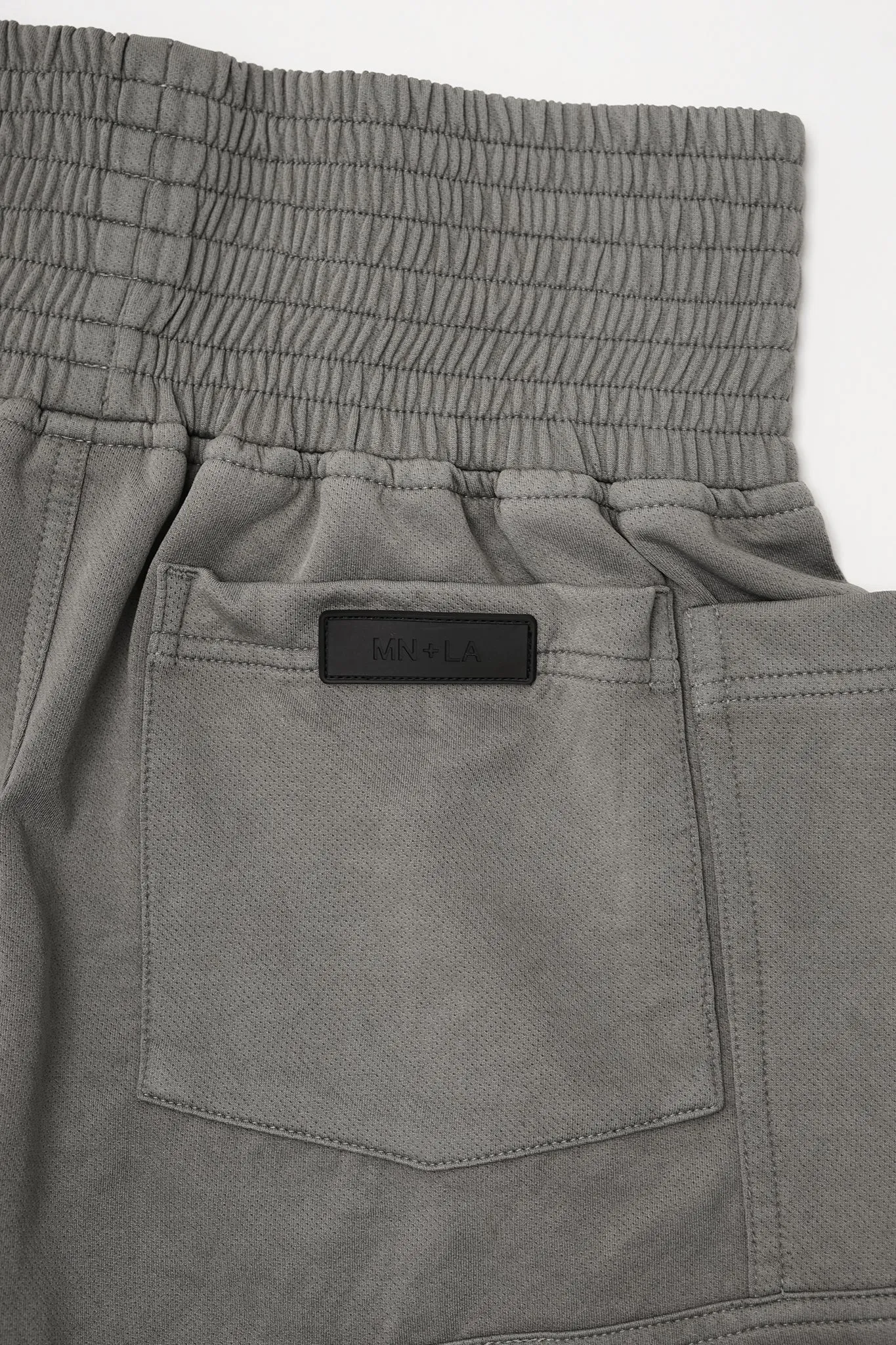 KNUCKLE HEAD MESH SHORTS IN STONE GREY