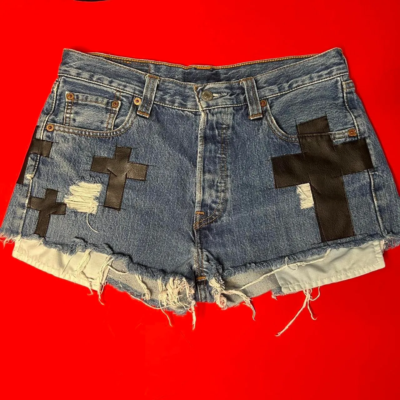 LEVI 501 CROSS SHORTS