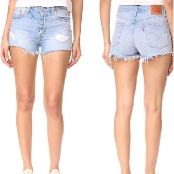 Levi's 501 Cutoff Shorts with Button Fly in Light Wash W30