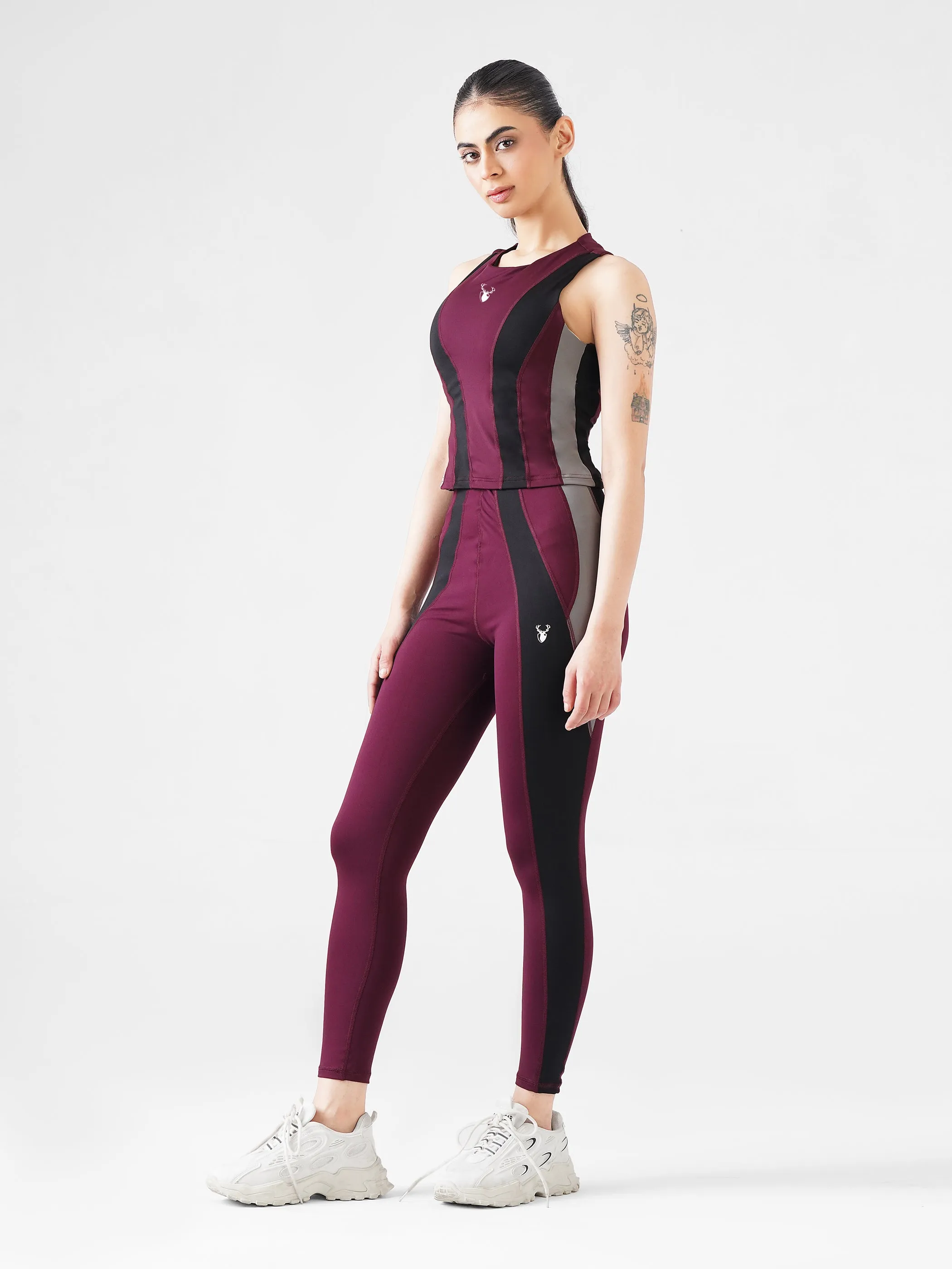 Majesty Pro Legging in Maroon