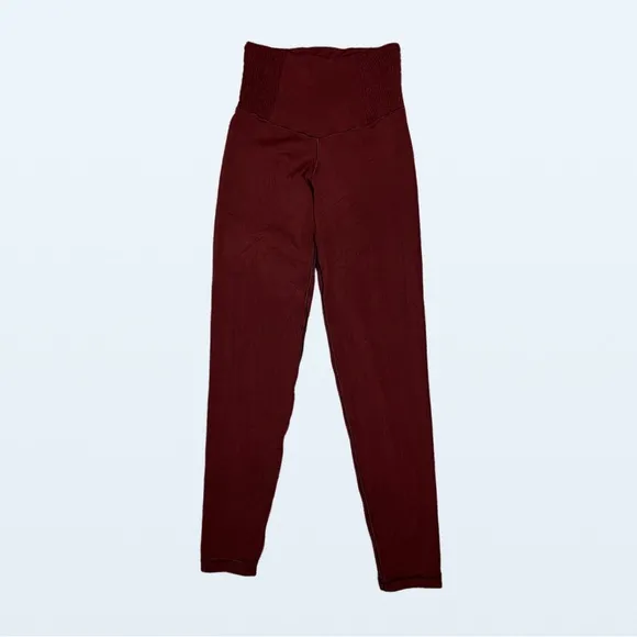 New Offline by Aerie Leggings and Sports Bra set, Size XS-S