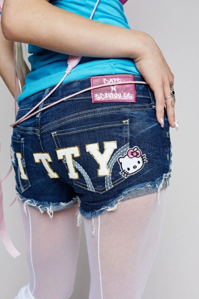 Nobody Cares Shorts