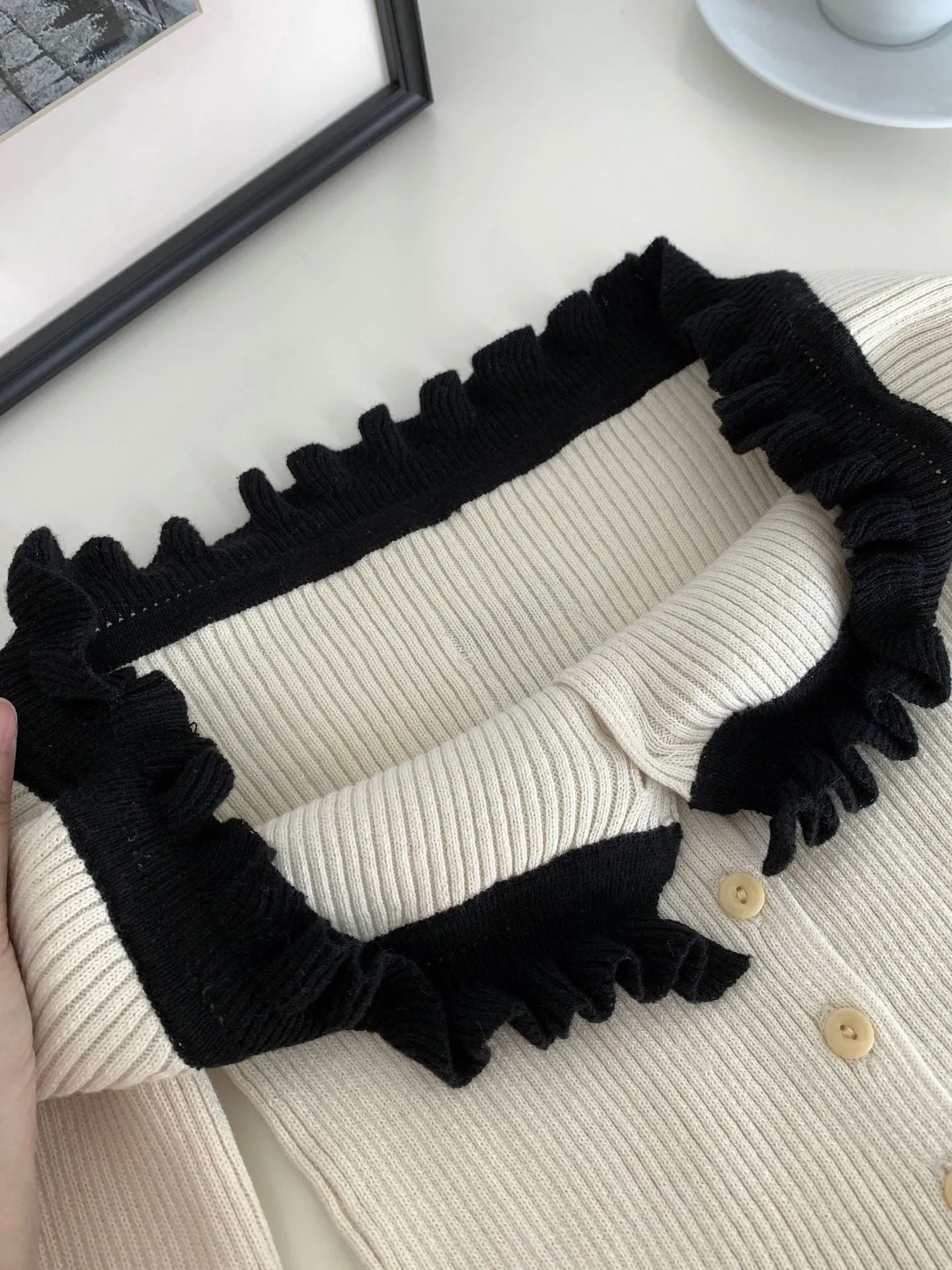 Off-shoulder sweater