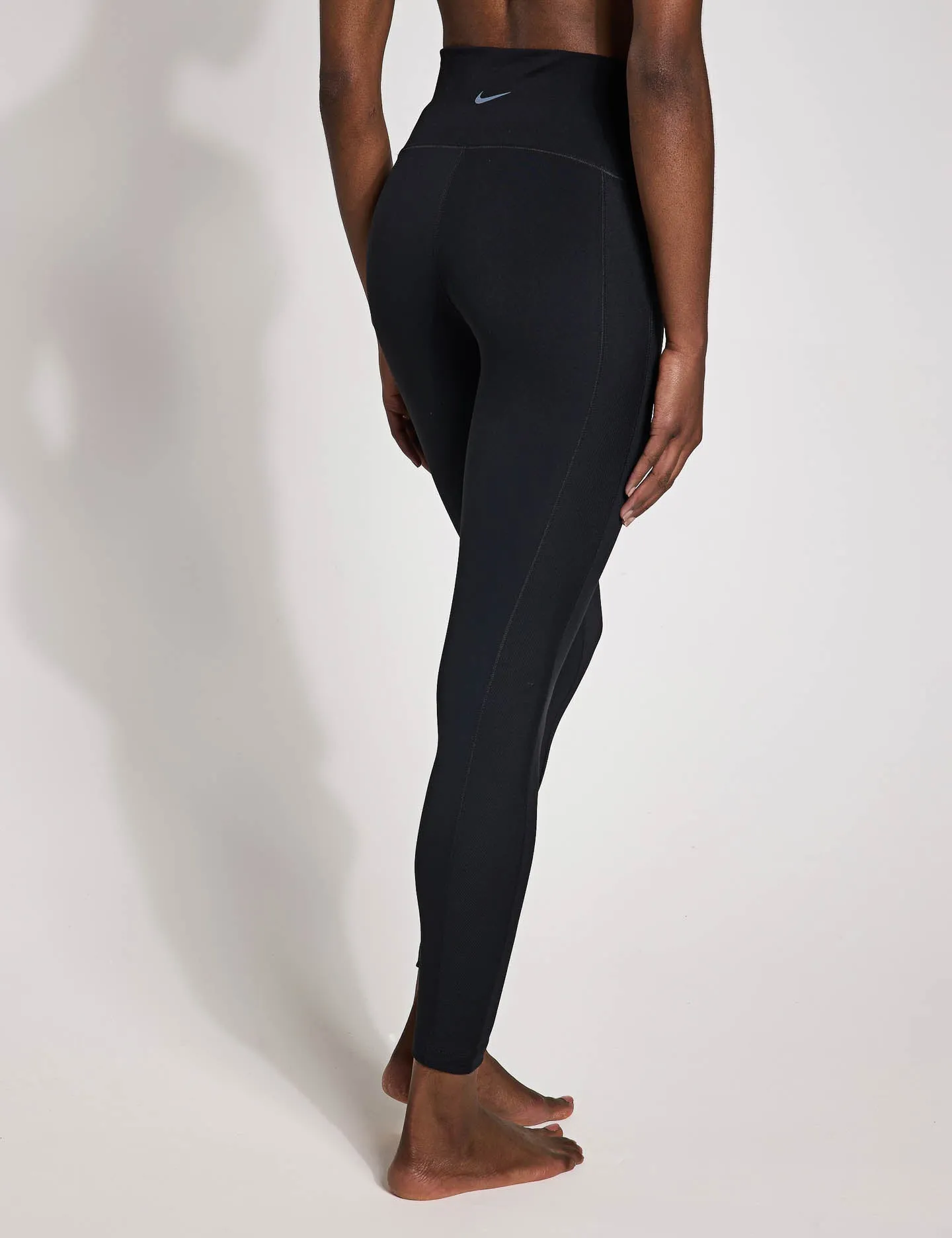 One Wrap High Waisted 7/8 Leggings - Black