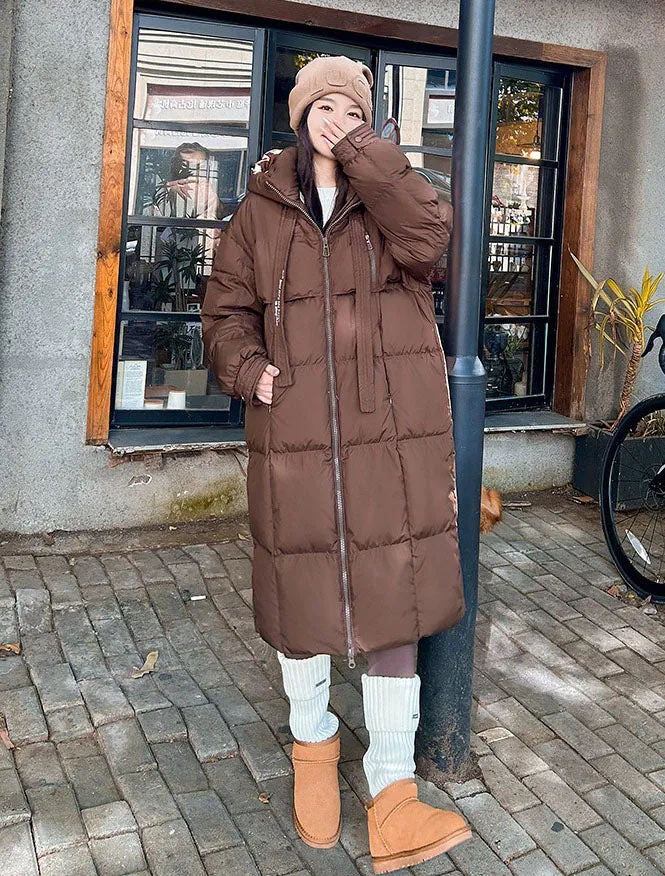 Oversized Windproof Women's Down Coat Perfect for Cold Weather