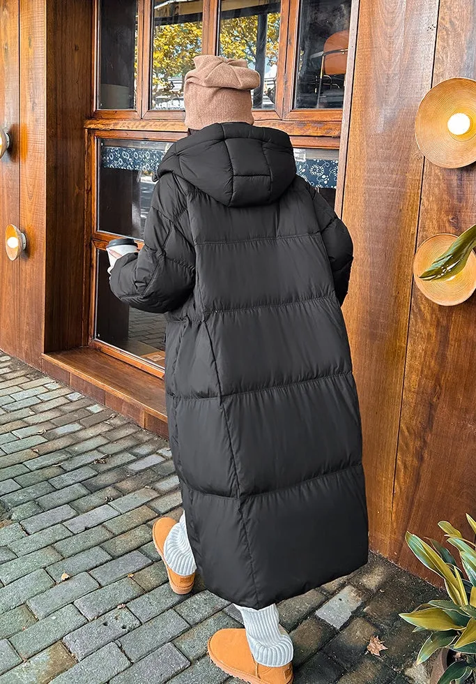 Oversized Windproof Women's Down Coat Perfect for Cold Weather