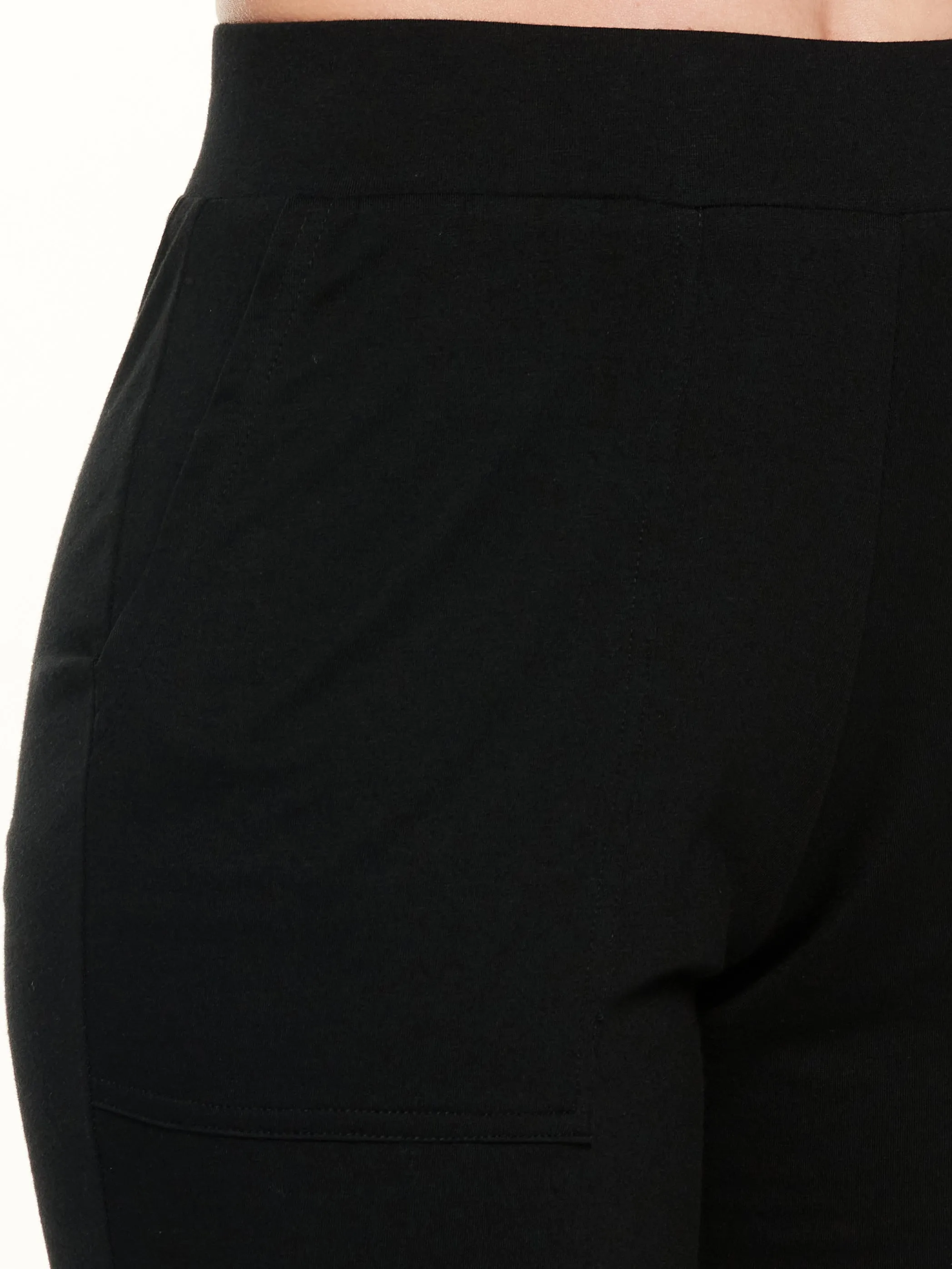 Patched Pocket Cotton Modal Spandex Shorts