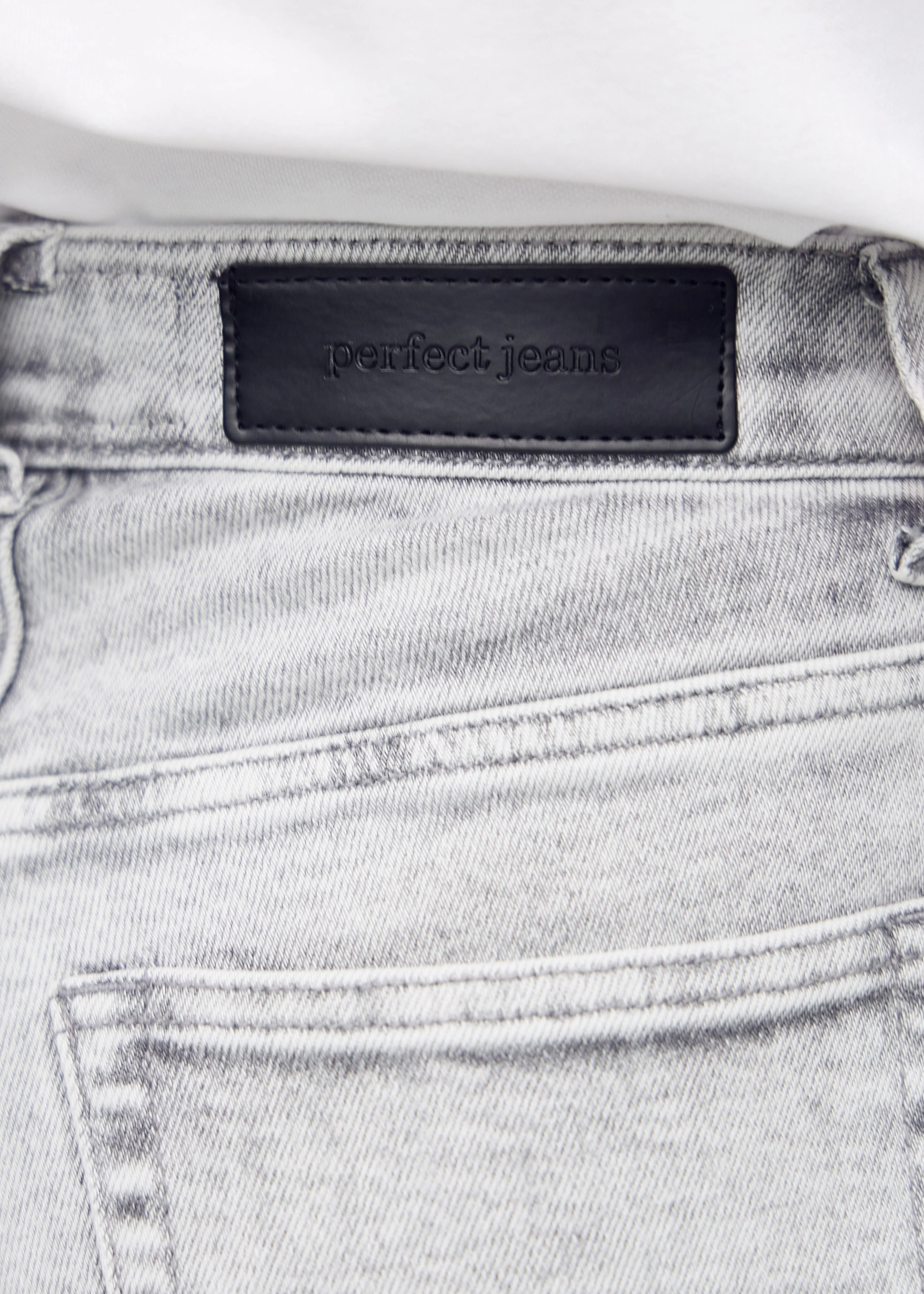 Perfect Shorts - Middle - Regular - Ashes™
