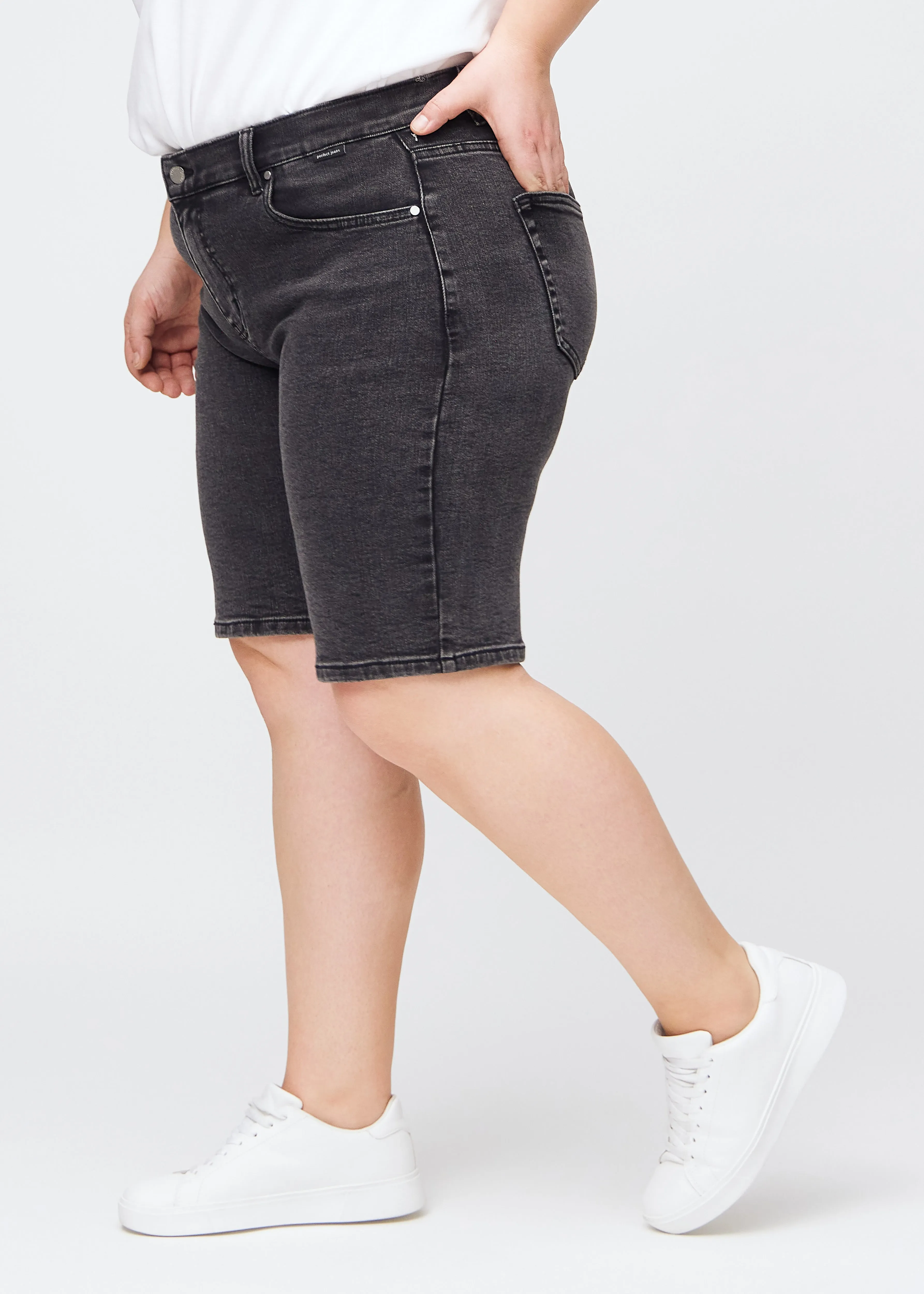 Perfect Shorts - Middle - Regular - Shadows™