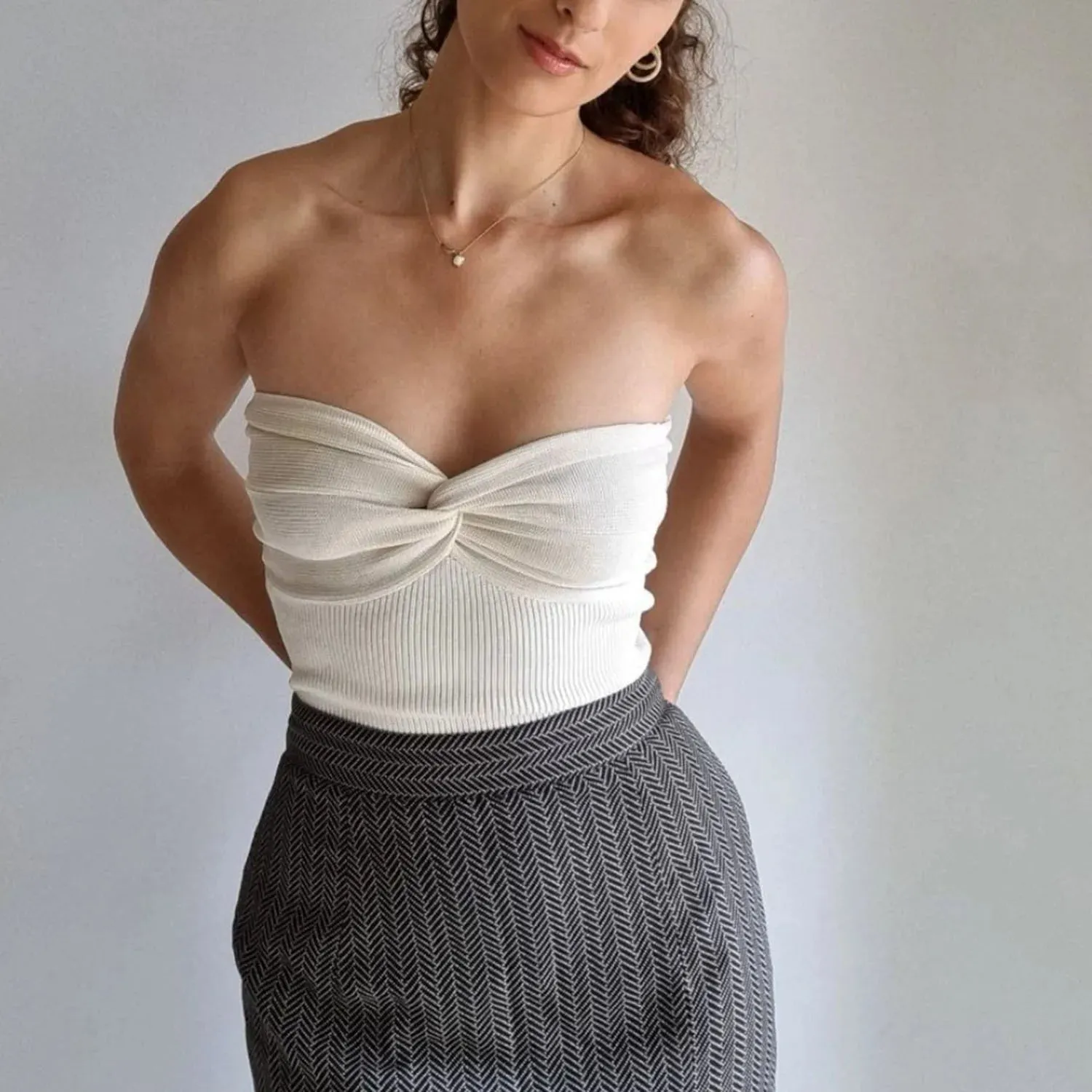 Piece Backless