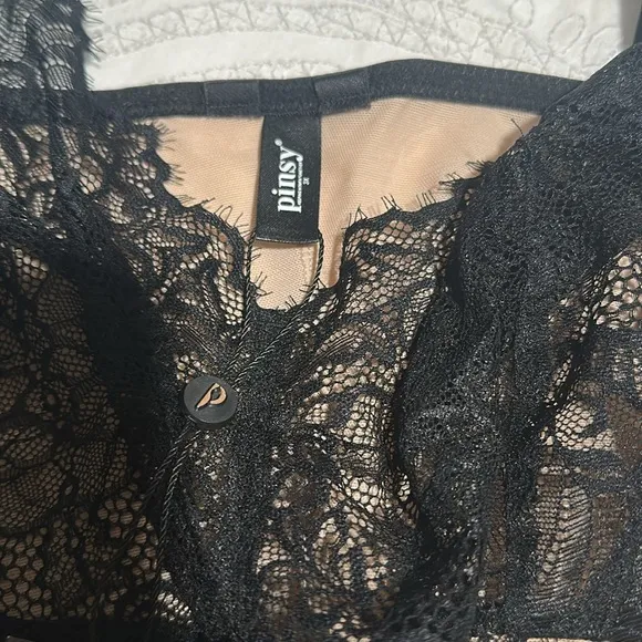 Pinsy Smoothing Lace Shapewear Bodysuit - Beige Noir 3X NWT