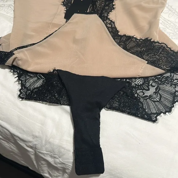Pinsy Smoothing Lace Shapewear Bodysuit - Beige Noir 3X NWT