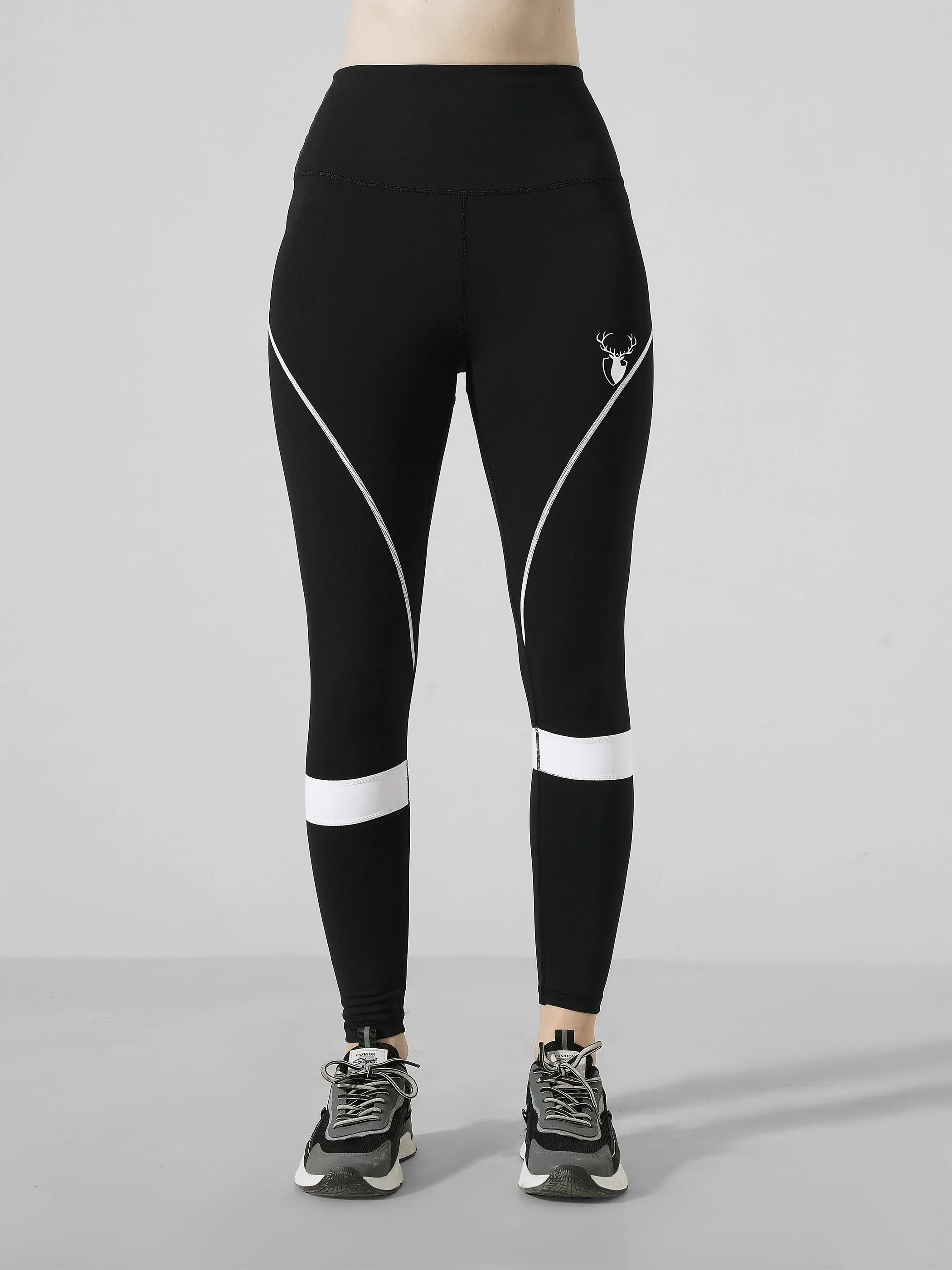 Pioneer Legging in Black