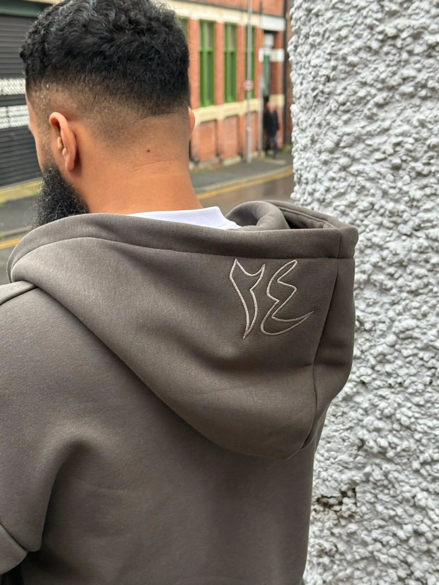 RAMADI ZIP UP