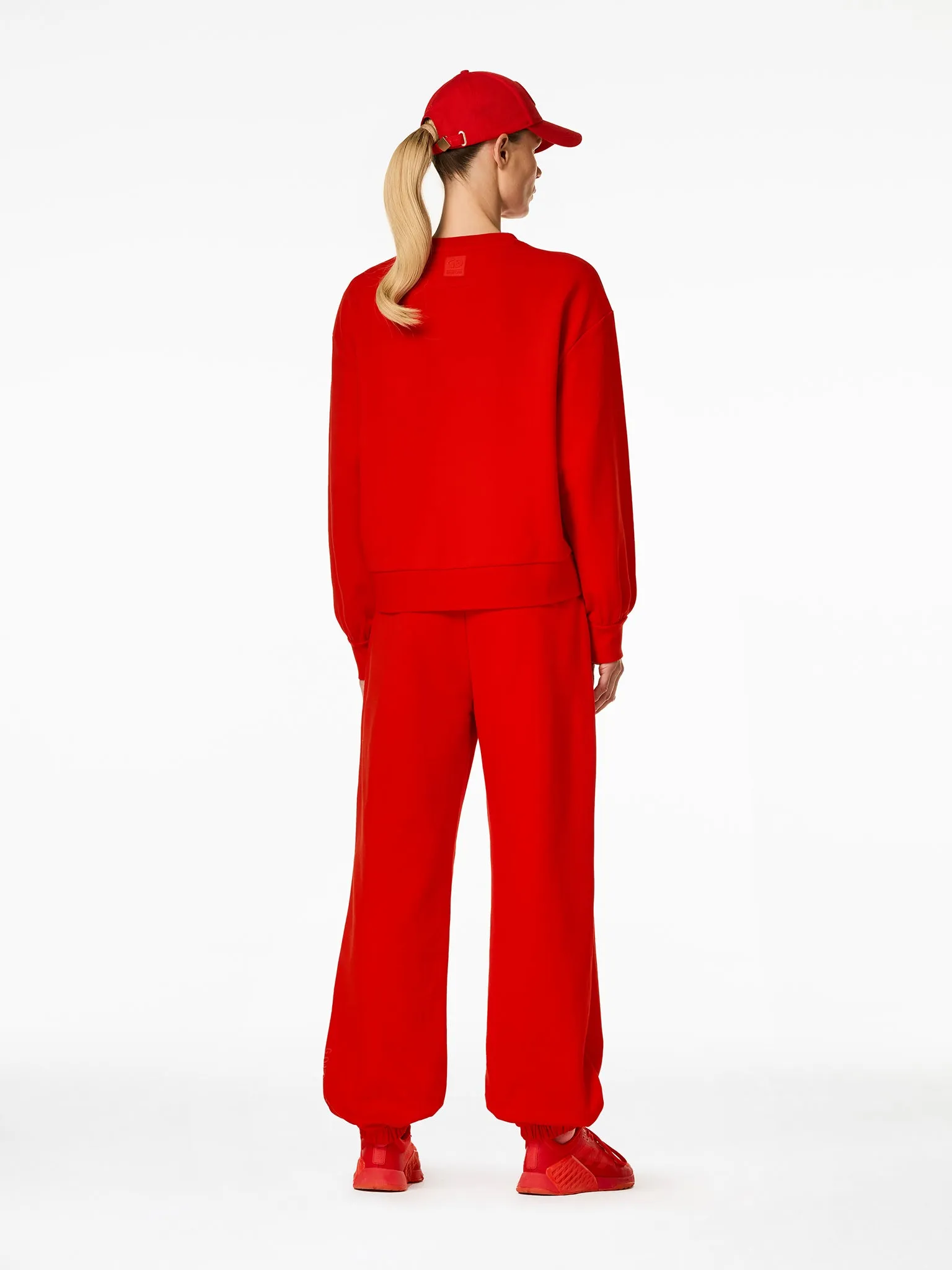 RELAX sweater
