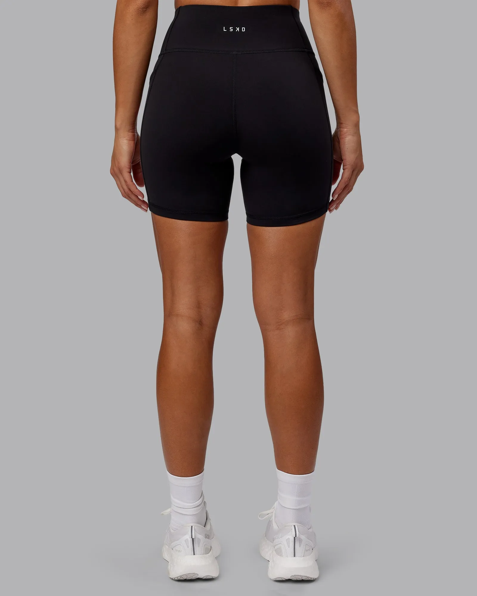 Rep Mid Short Tight - Black-Scarlet