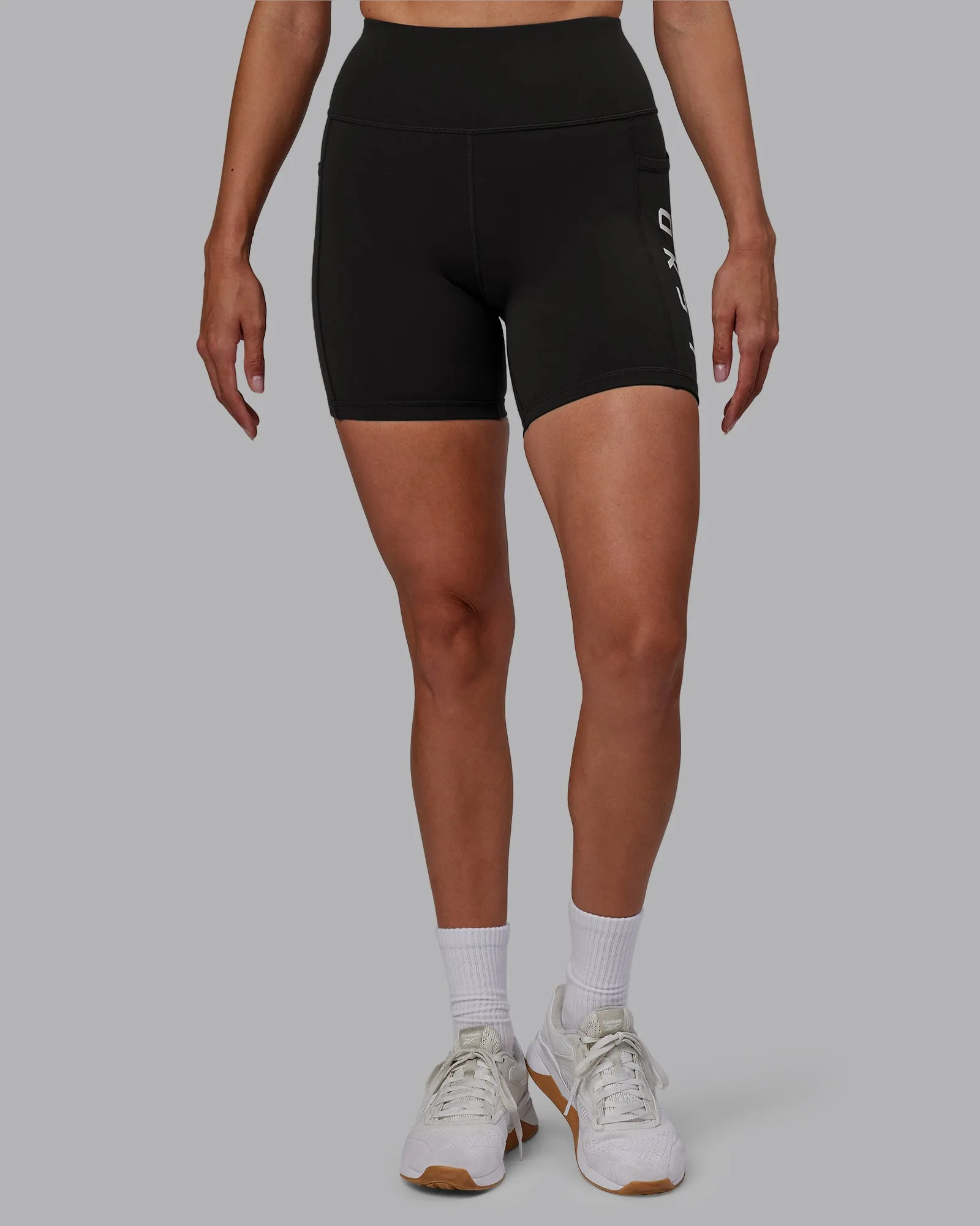 Rep Mid Short Tight - Pirate Black-White