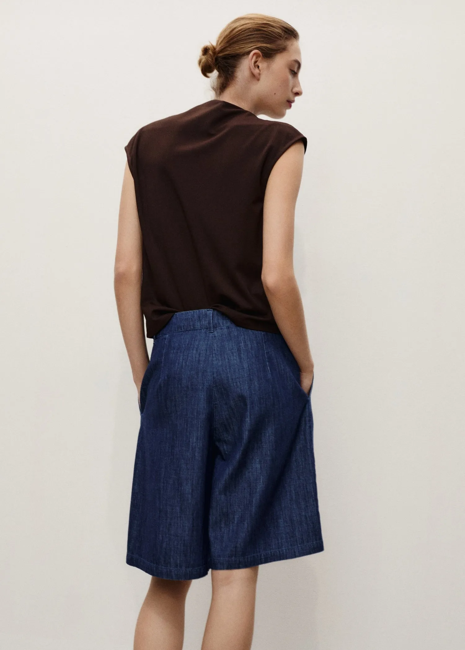 Rinse-wash denim bermuda shorts