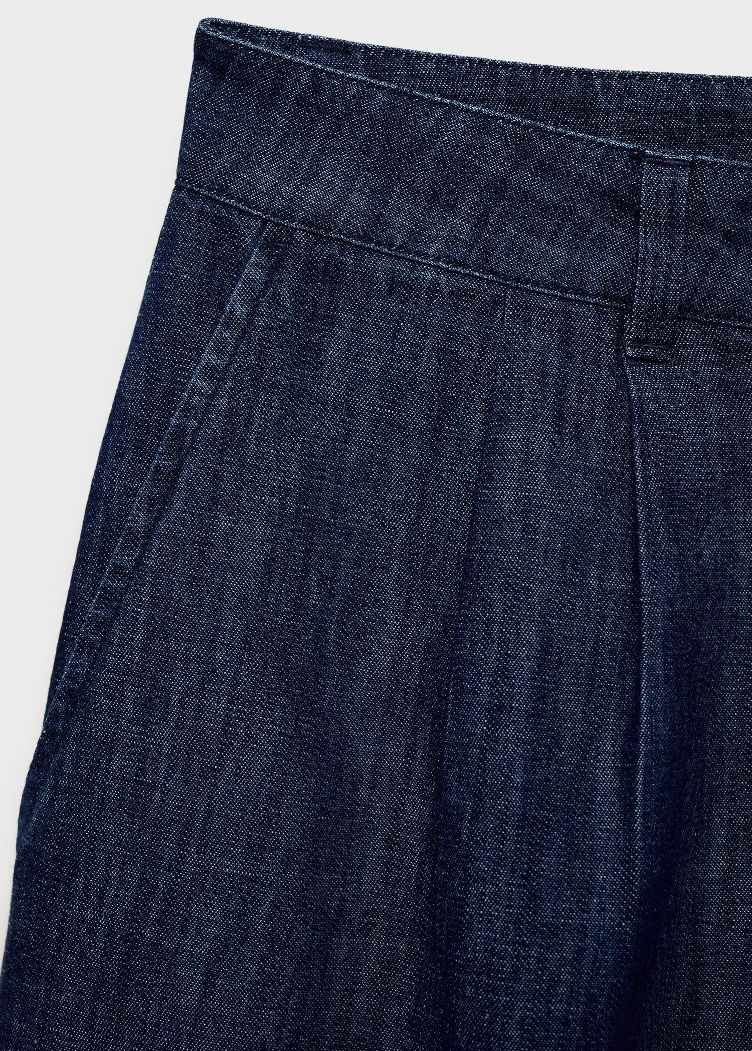 Rinse-wash denim bermuda shorts