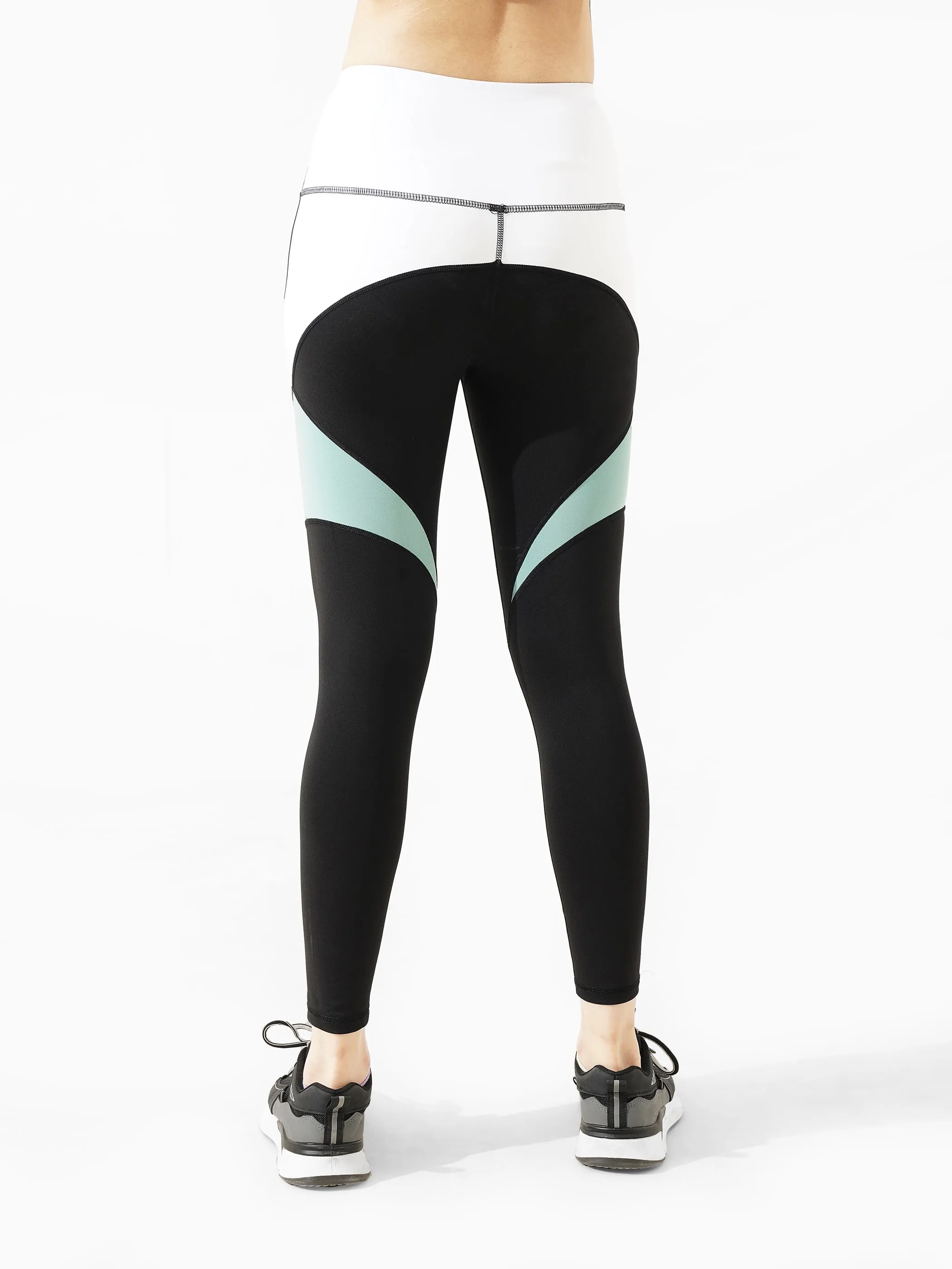 Rudimental Legging in Black